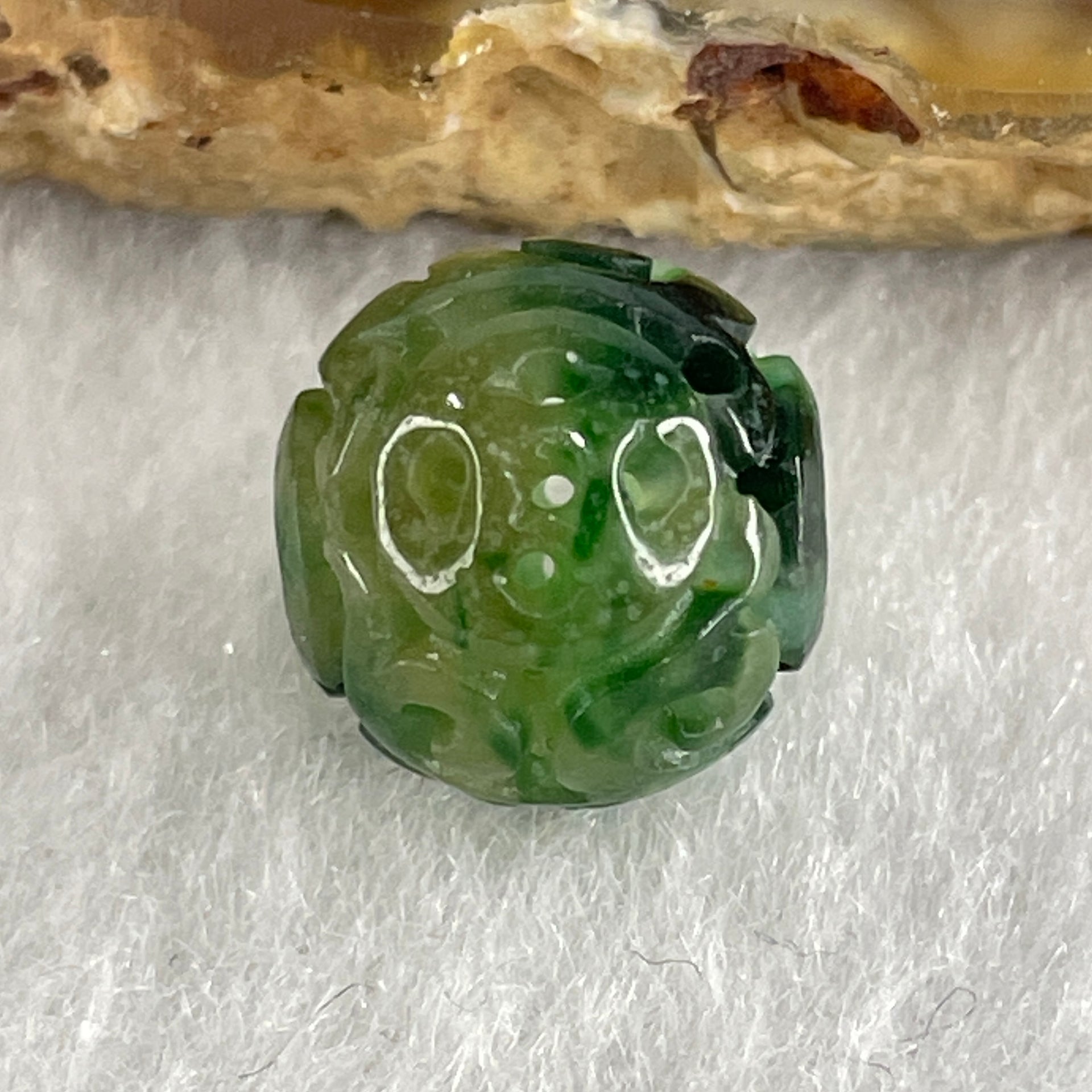 Natural Type A Lao Keng Old Mine Green Jadeite Flora Carving Bead Charm 1.36g 11.4mm - Huangs Jadeite and Jewelry Pte Ltd