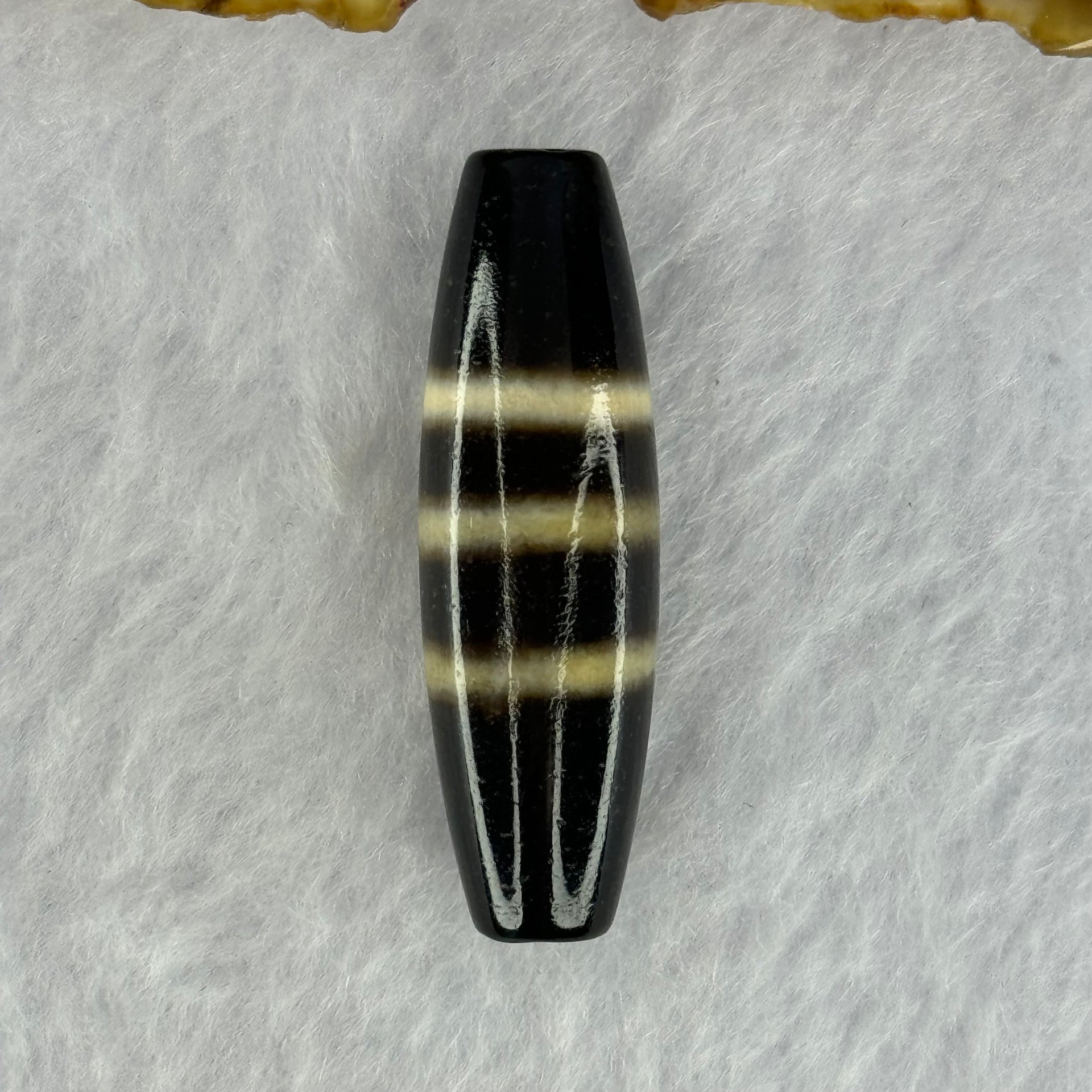 Natural Powerful Tibetan Old Oily Agate 3-Lines Dzi Bead Heavenly Master (Tian Zhu) 8.03g 38.9 by 12.0mm - Huangs Jadeite and Jewelry Pte Ltd