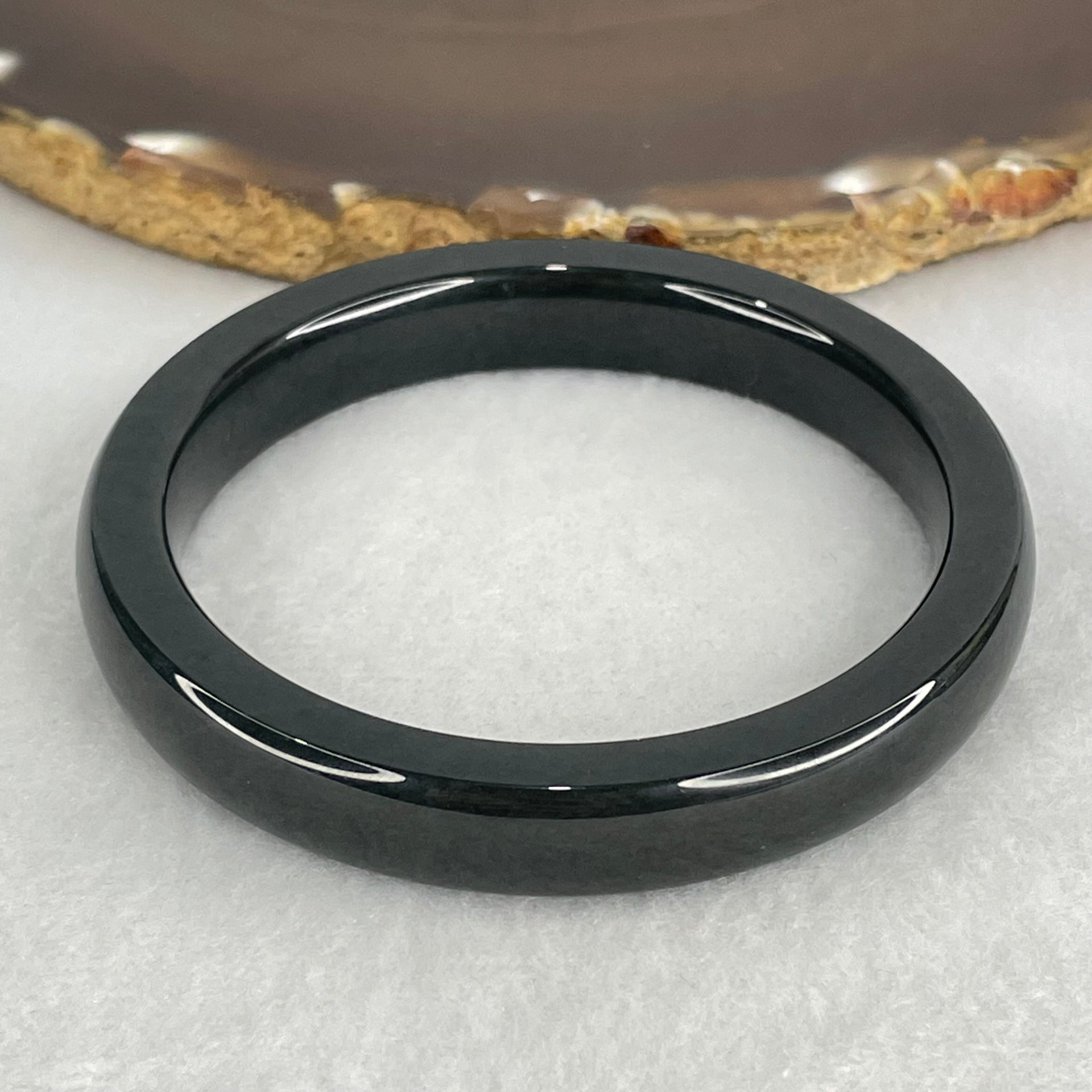Natural Dark Green Nephrite Bangle Internal Diameter 55.3mm 39.59g 10.0 by 7.6mm (Close to Perfect) - Huangs Jadeite and Jewelry Pte Ltd