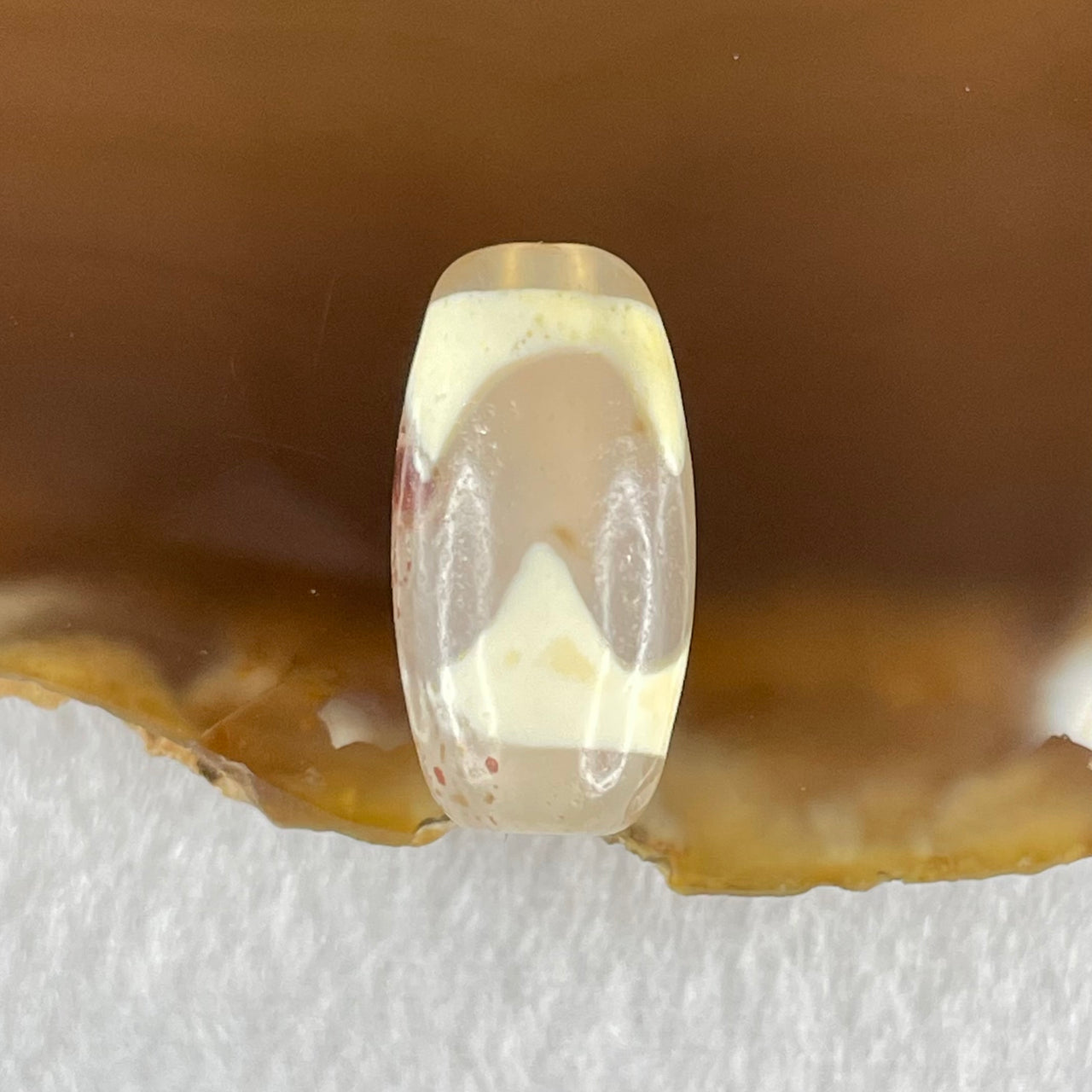 Natural Powerful Tibetan Old Oily Agate Tiger Tooth Daluo Dzi Bead Heavenly Master (Tian Zhu) 虎呀天诛 2.99g 19.7 by 10.2mm - Huangs Jadeite and Jewelry Pte Ltd