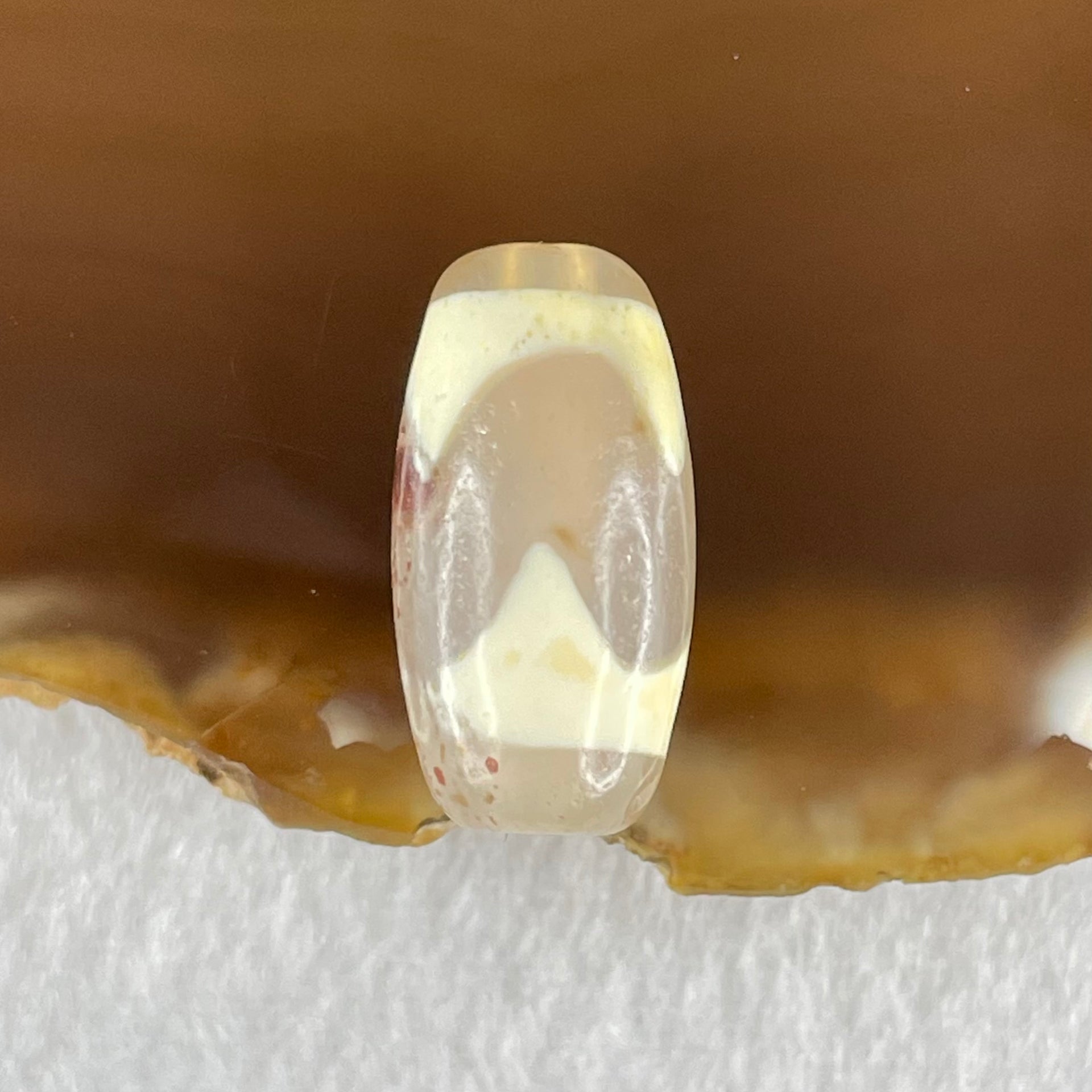 Natural Powerful Tibetan Old Oily Agate Tiger Tooth Daluo Dzi Bead Heavenly Master (Tian Zhu) 虎呀天诛 2.99g 19.7 by 10.2mm - Huangs Jadeite and Jewelry Pte Ltd