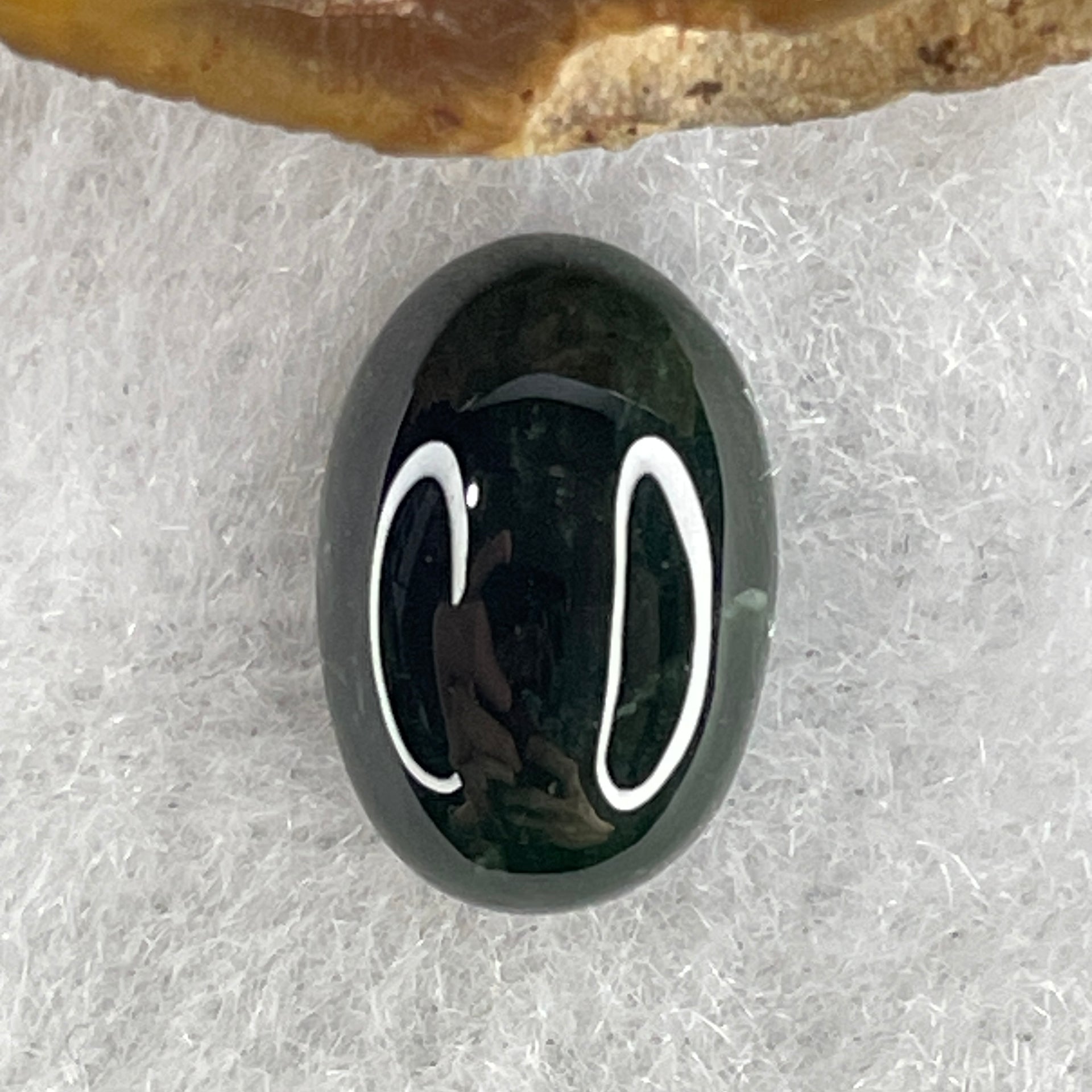 Type A Translucent Black Omphacite Jadeite Oval Cabouchon Stone For Setting 0.85g 12.3 by 8.3 by 4.1mm - Huangs Jadeite and Jewelry Pte Ltd