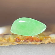 Type A Green Jadeite Stone For Setting 1.19g 16.2 by 8.3 by 5.0mm - Huangs Jadeite and Jewelry Pte Ltd