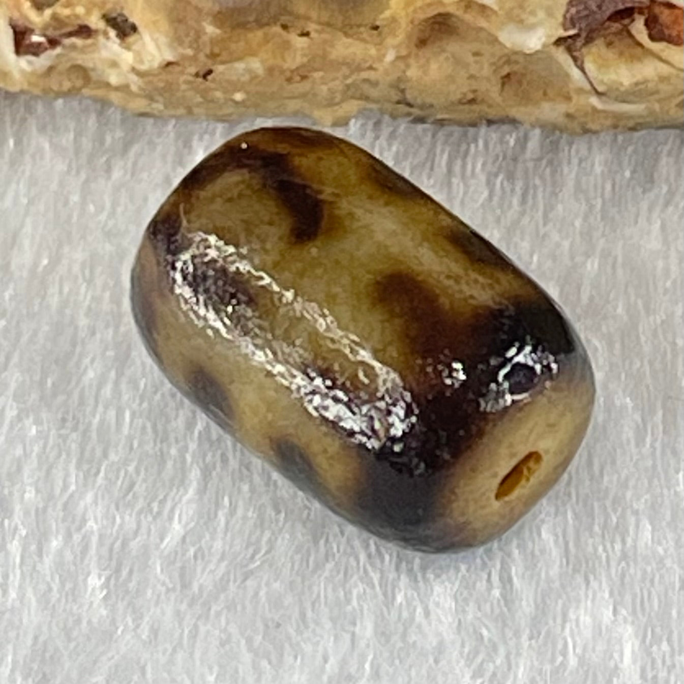 Natural Powerful Tibetan Old Oily Agate Patina Guiren Tairen Human Dzi Bead Totem Amulet Heavenly Master (Tian Zhu) 贵人天诛 1.64g 13.1 by 8.8mm - Huangs Jadeite and Jewelry Pte Ltd