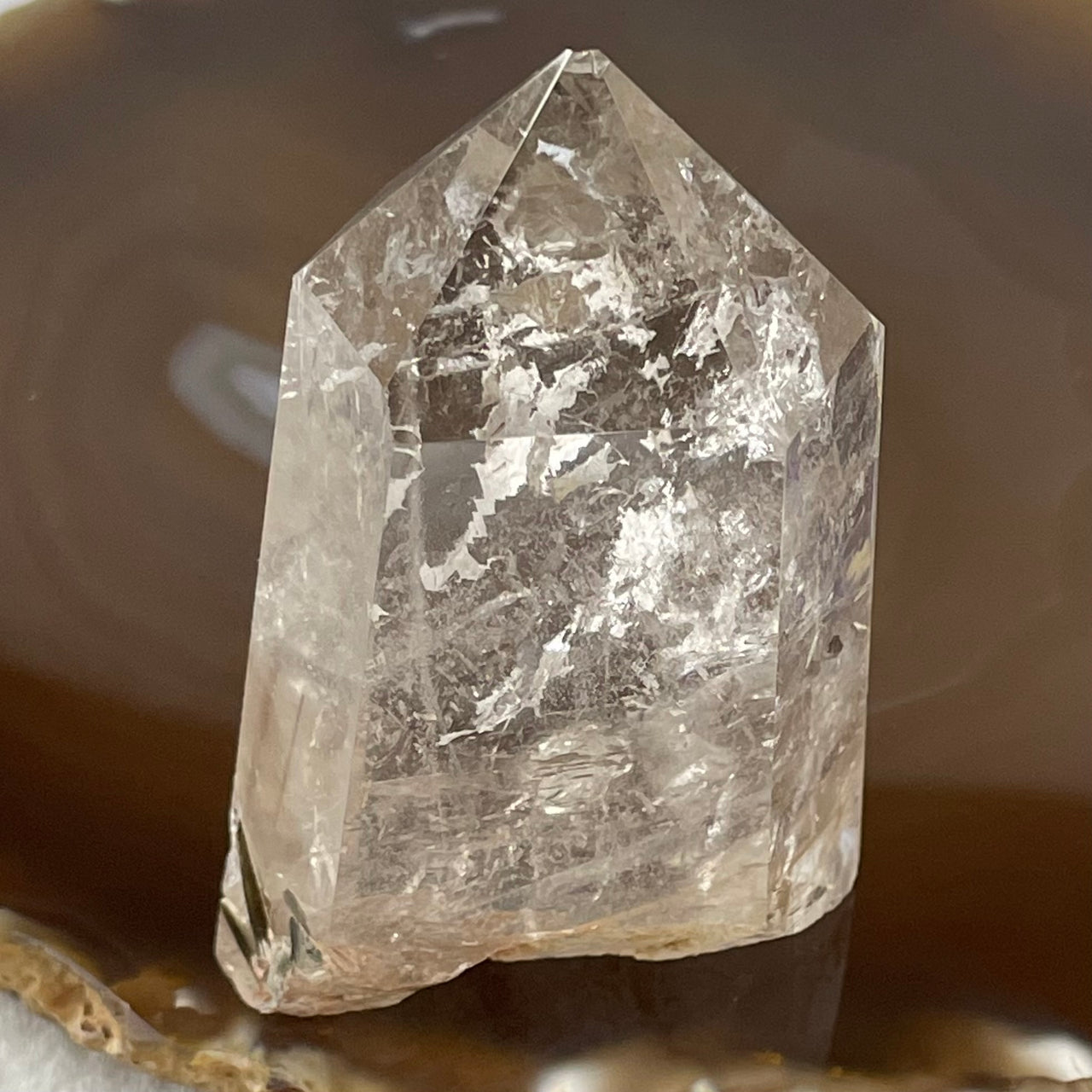 Natural Crackle Quartz Tower Display 114.60g 69.2 by 43.7 by 26.0mm - Huangs Jadeite and Jewelry Pte Ltd