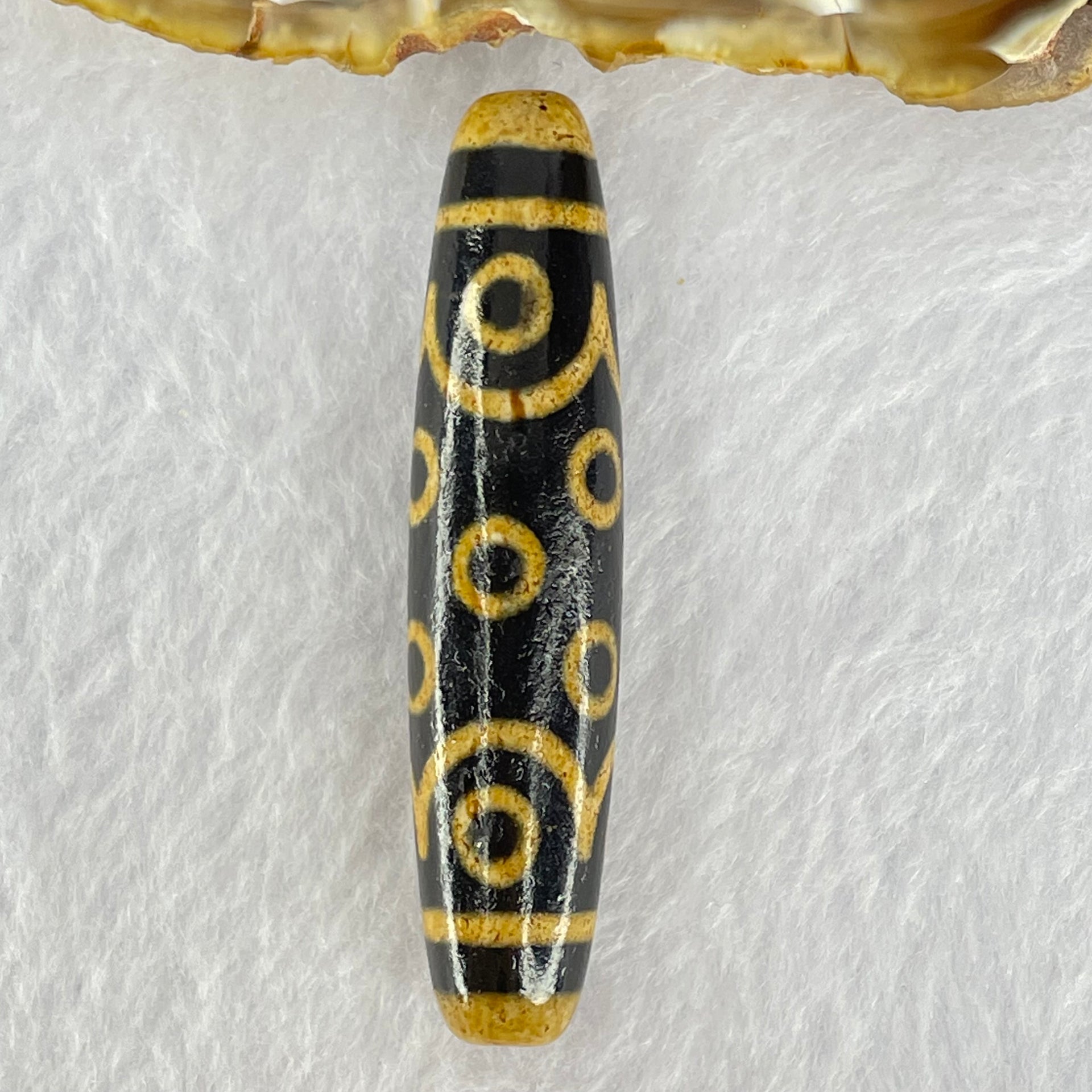 Natural Powerful Tibetan Old Oily Dark and Light Brown Agate 15 Eyes Dzi Bead Heavenly Master (Tian Zhu) 十五眼天诛 14.29g 58.3 by 13.2mm - Huangs Jadeite and Jewelry Pte Ltd