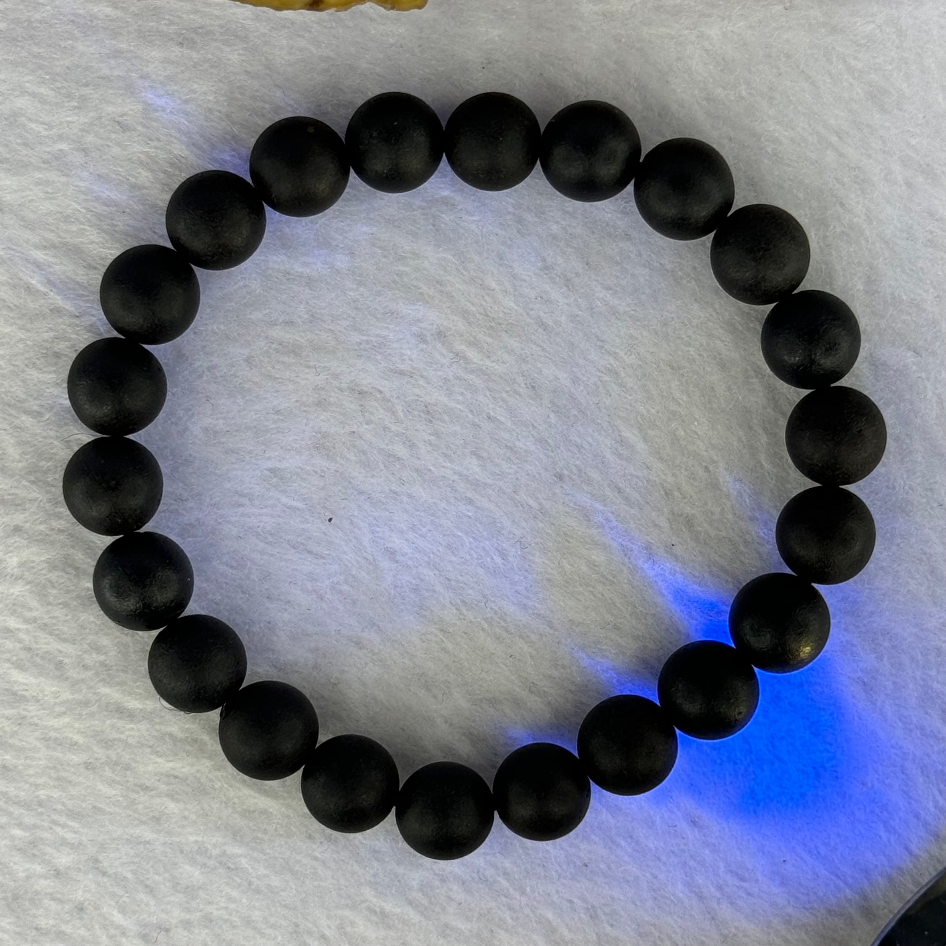 Natural Dark Matt Black Amber Beads Bracelet 天然大黑天翁琥珀手链 6.37g 14cm 8.1mm 22 Beads - Huangs Jadeite and Jewelry Pte Ltd