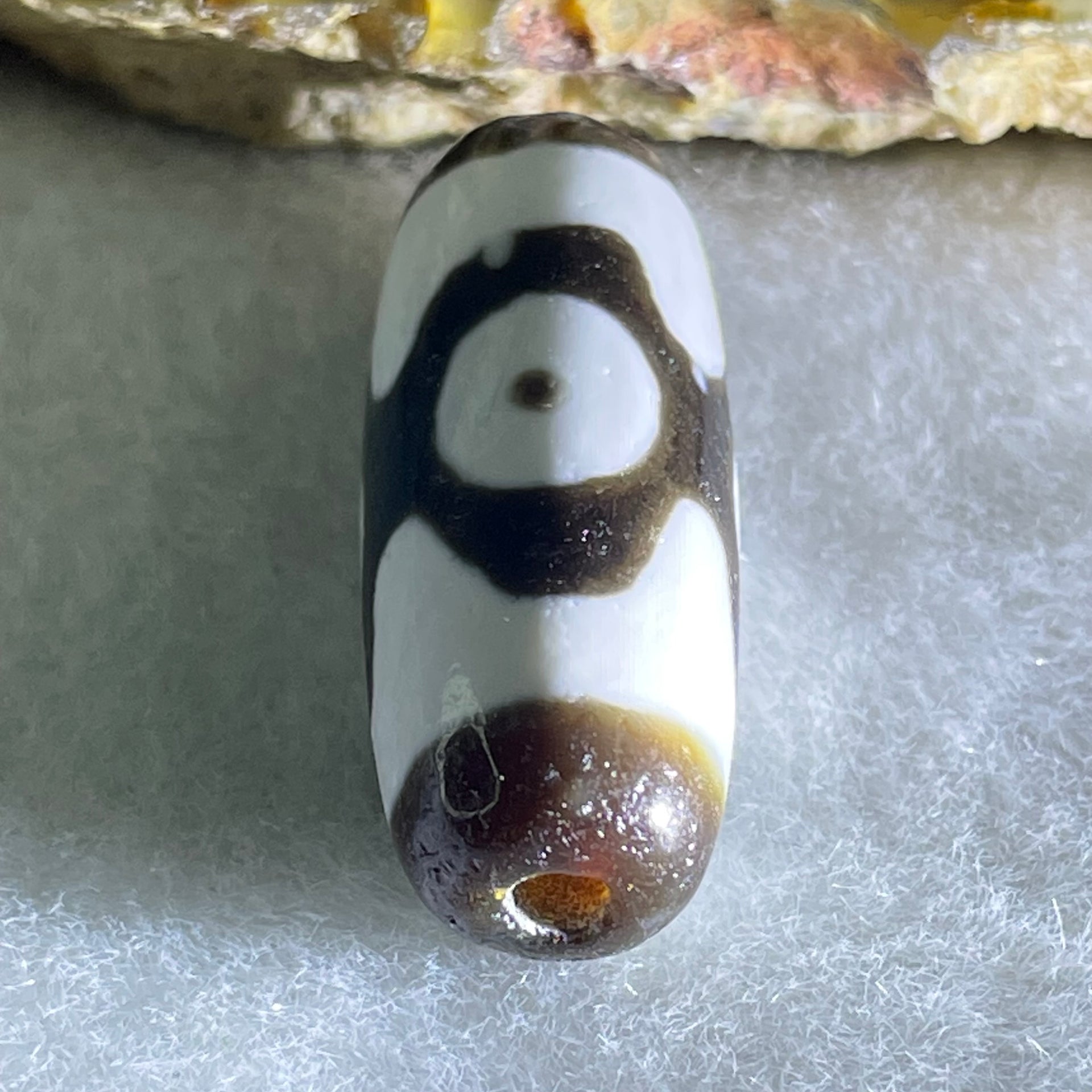 Natural Powerful Tibetan Old Oily Agate 3 Eyes Dzi Bead Heavenly Master (Tian Zhu) 三眼天诛 4.99g 27.6 by 10.8mm - Huangs Jadeite and Jewelry Pte Ltd