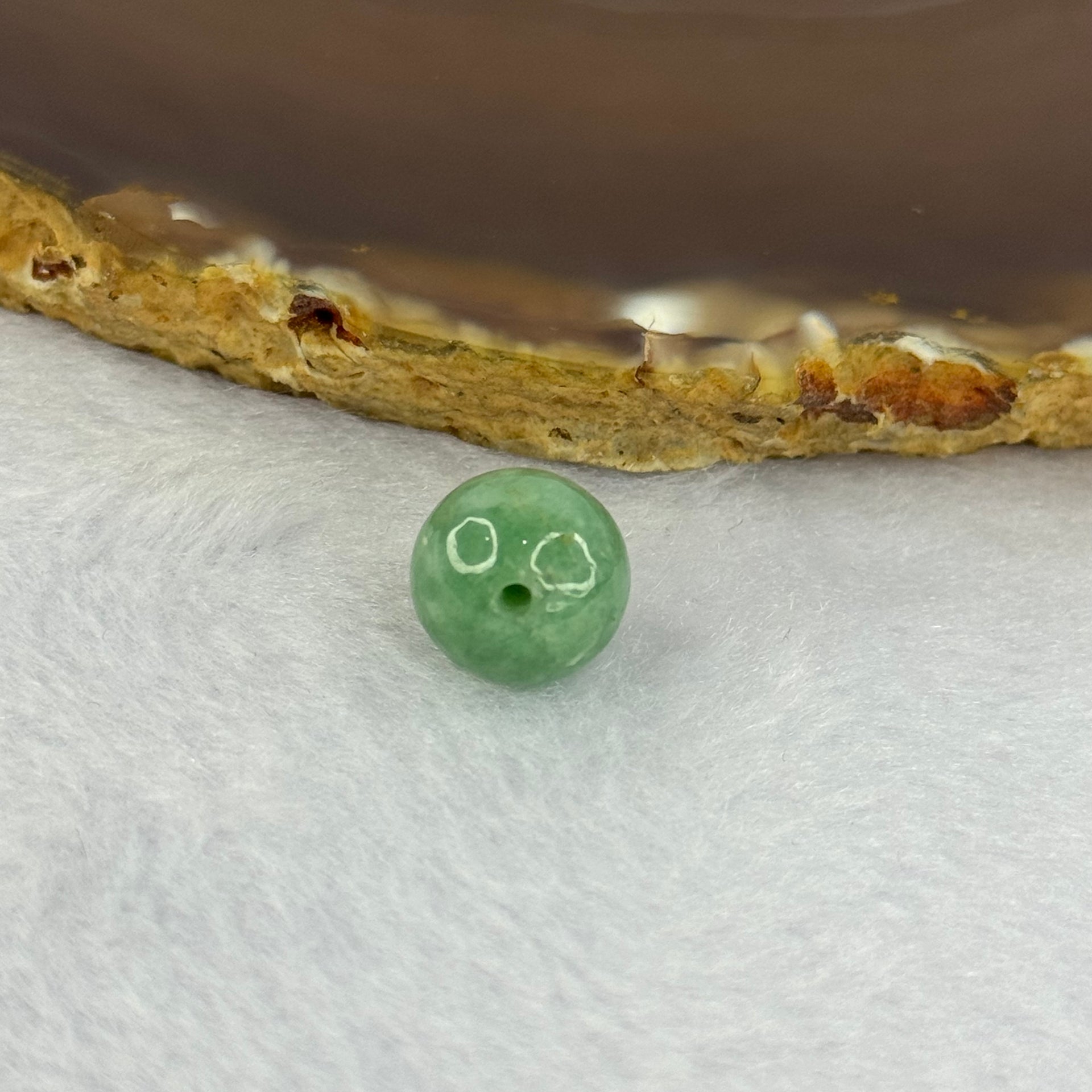Type A Green Jadeite Bead for Bracelet/Necklace/Earrings/Ring 
2.49g 11.4mm - Huangs Jadeite and Jewelry Pte Ltd