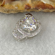1.0 Ct Colourless Round Brilliant Diameter 6.5mm VVS1 Excellent Cut Moissanite Excellent Polish Excellent Symmetry None Florescence in S925 Silver Pendant GRA 218553560 - Huangs Jadeite and Jewelry Pte Ltd