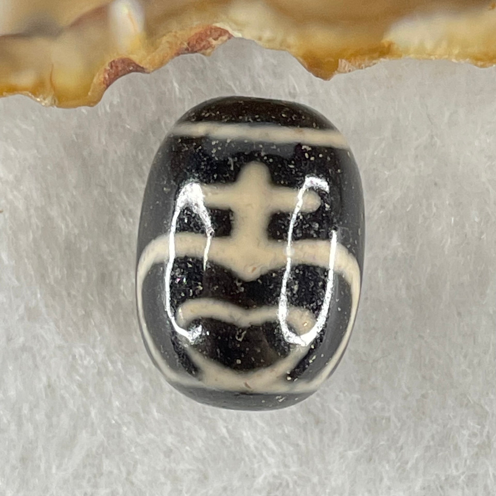 Natural Powerful Tibetan Old Oily Agate Double Nectar Vessel Dzi Bead Heavenly Master (Tian Zhu) 花蜜容器眼天珠 4.56g 17.8 by 13.1mm - Huangs Jadeite and Jewelry Pte Ltd