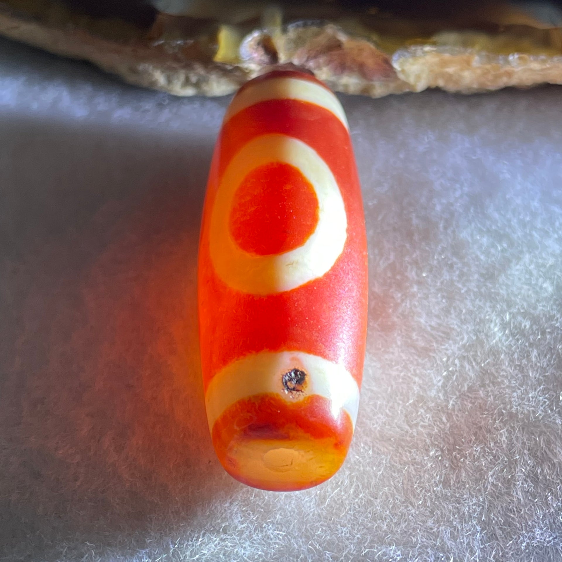 Natural Powerful Tibetan Old Oily Red White Agate One Eye Wood Element Dzi Bead Heavenly Master (Tian Zhu) 一眼木元素天珠 11.06g 38.2 by 13.6mm - Huangs Jadeite and Jewelry Pte Ltd