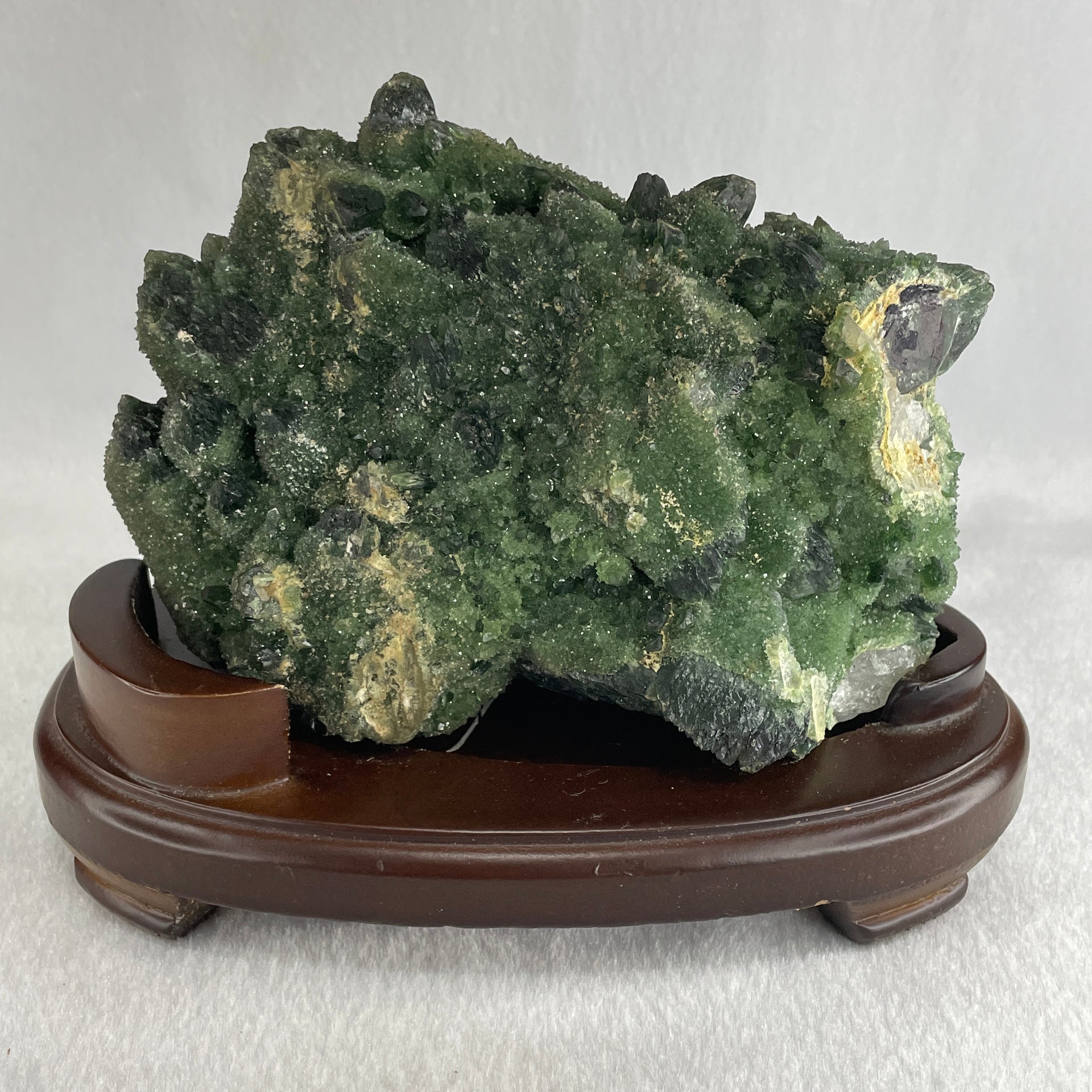 Natural Green Chromium Quartz Rough with Wooden Stand Display 1,391.0g 175.0 by 125.0 by 132.0mm - Huangs Jadeite and Jewelry Pte Ltd