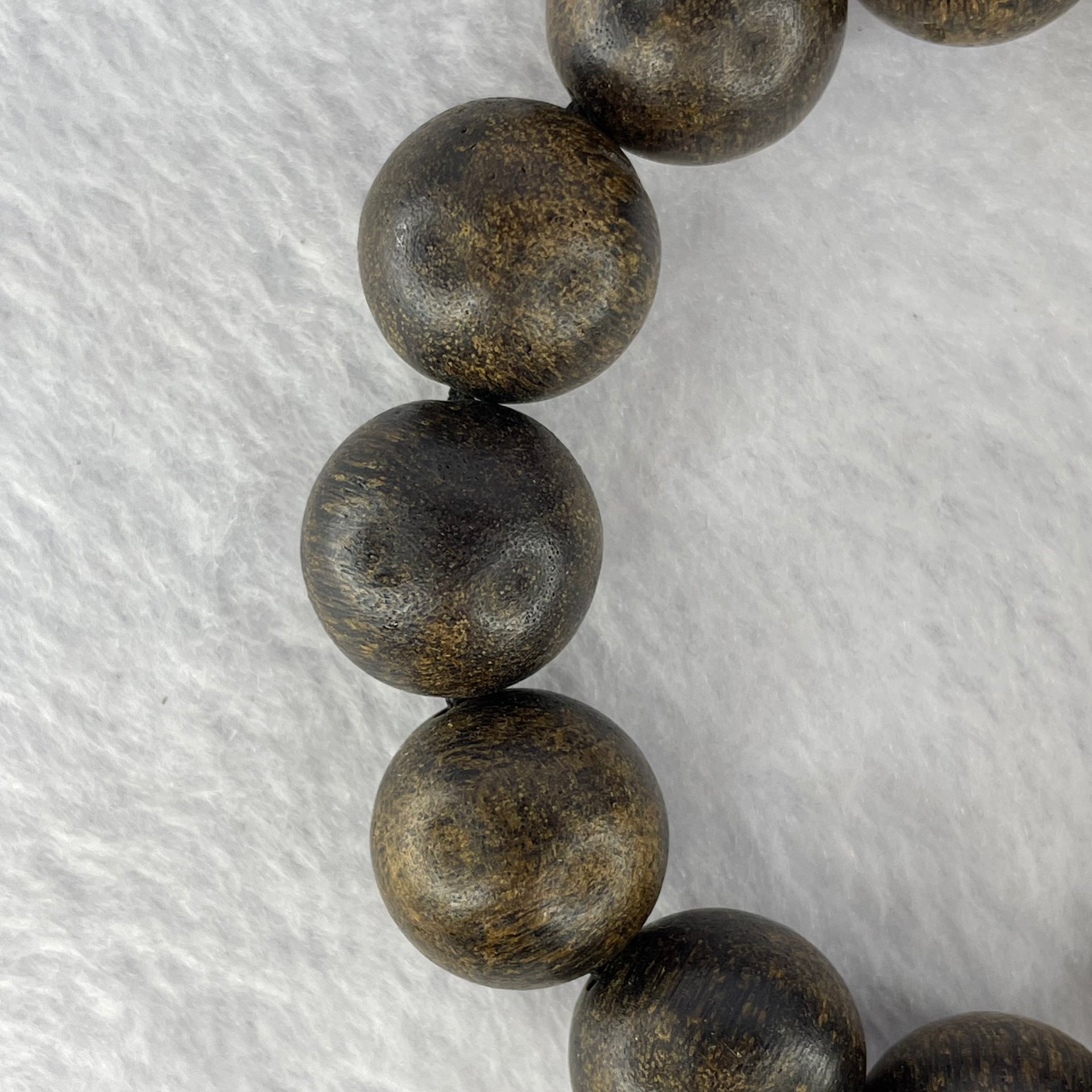 Natural Old Wild Indonesia Agarwood Beads Bracelet (Sinking Type) 天然老野生印尼沉香珠手链 28.94g 16.1 mm 13 Beads - Huangs Jadeite and Jewelry Pte Ltd