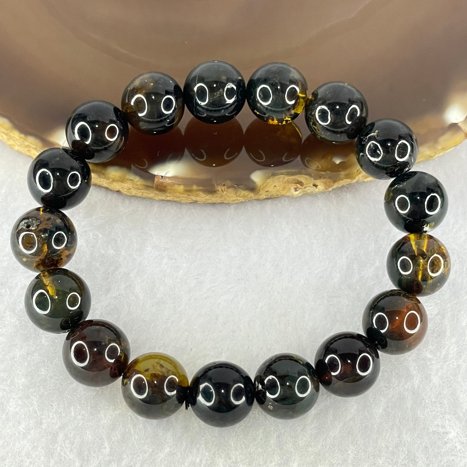 Natural Medicine Amber Beads Bracelet 天然灵草药珀手链 17.08g 17.5cm 12.3mm 17 Beads - Huangs Jadeite and Jewelry Pte Ltd