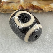 Natural Powerful Tibetan Old Oily Agate 1 Eye With Swastika Dzi Bead (Hotu Dzi) 4.4g 17.6 by 13.1mm - Huangs Jadeite and Jewelry Pte Ltd
