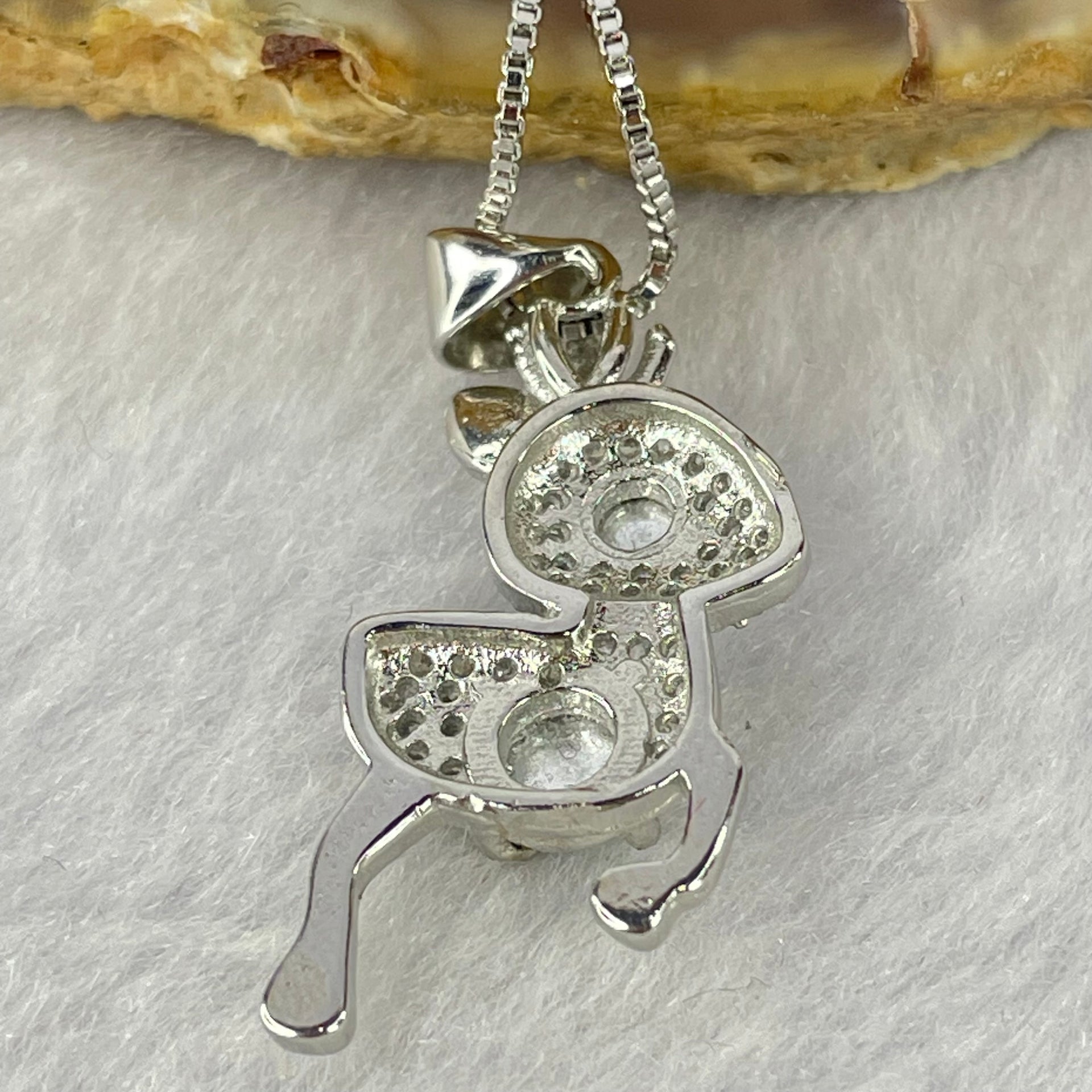 Type A Icy Green Omphasite Jadeite Cabochons in Sliver Deer Pendent Necklace 4.22g Middle Jadeite 4.3 by 1.5mm - Huangs Jadeite and Jewelry Pte Ltd