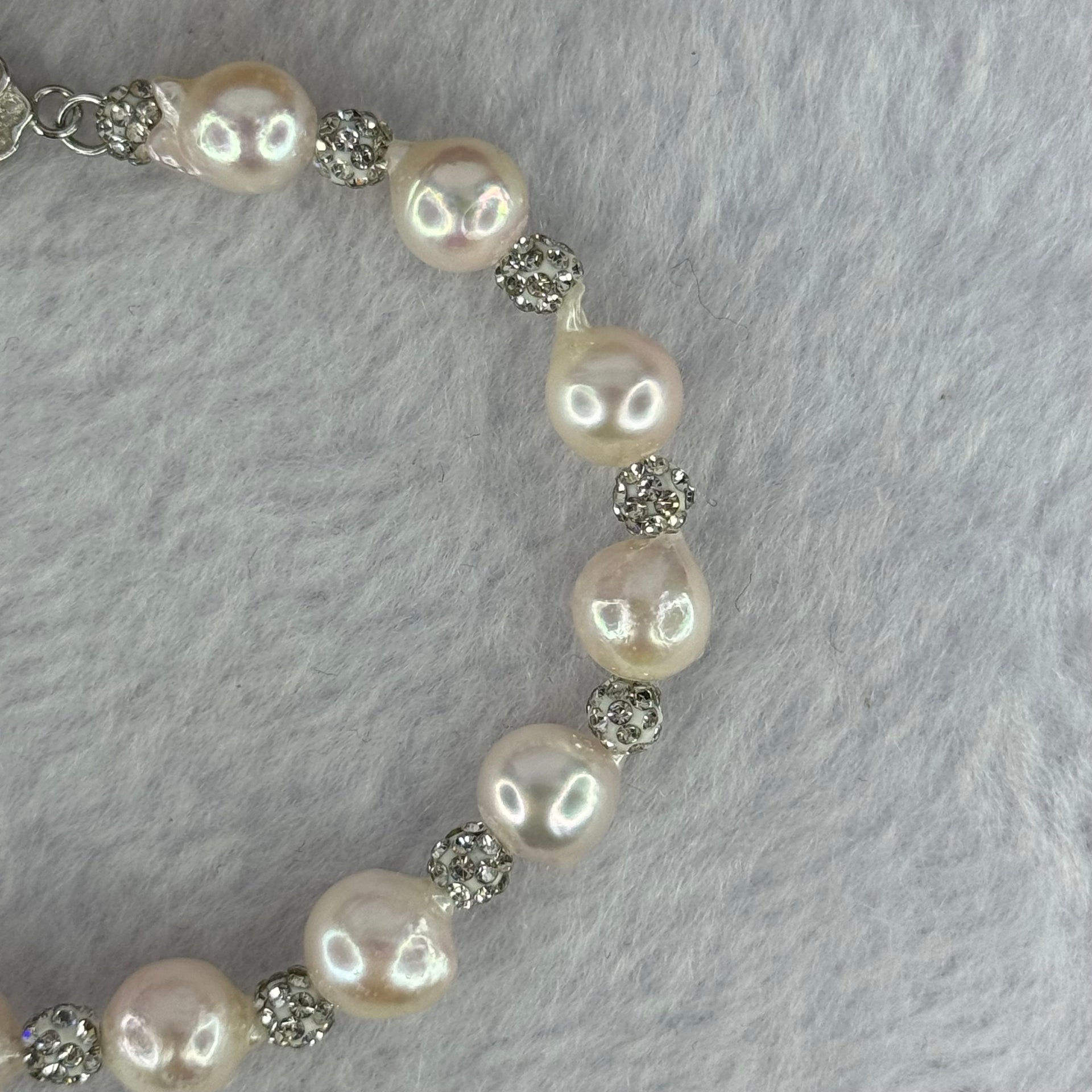 Natural Seawater Pearl Beads with Crystals in S925 Sliver Flower Bracelet 9.86g 15.5cm 7.4mm 13 Beads - Huangs Jadeite and Jewelry Pte Ltd