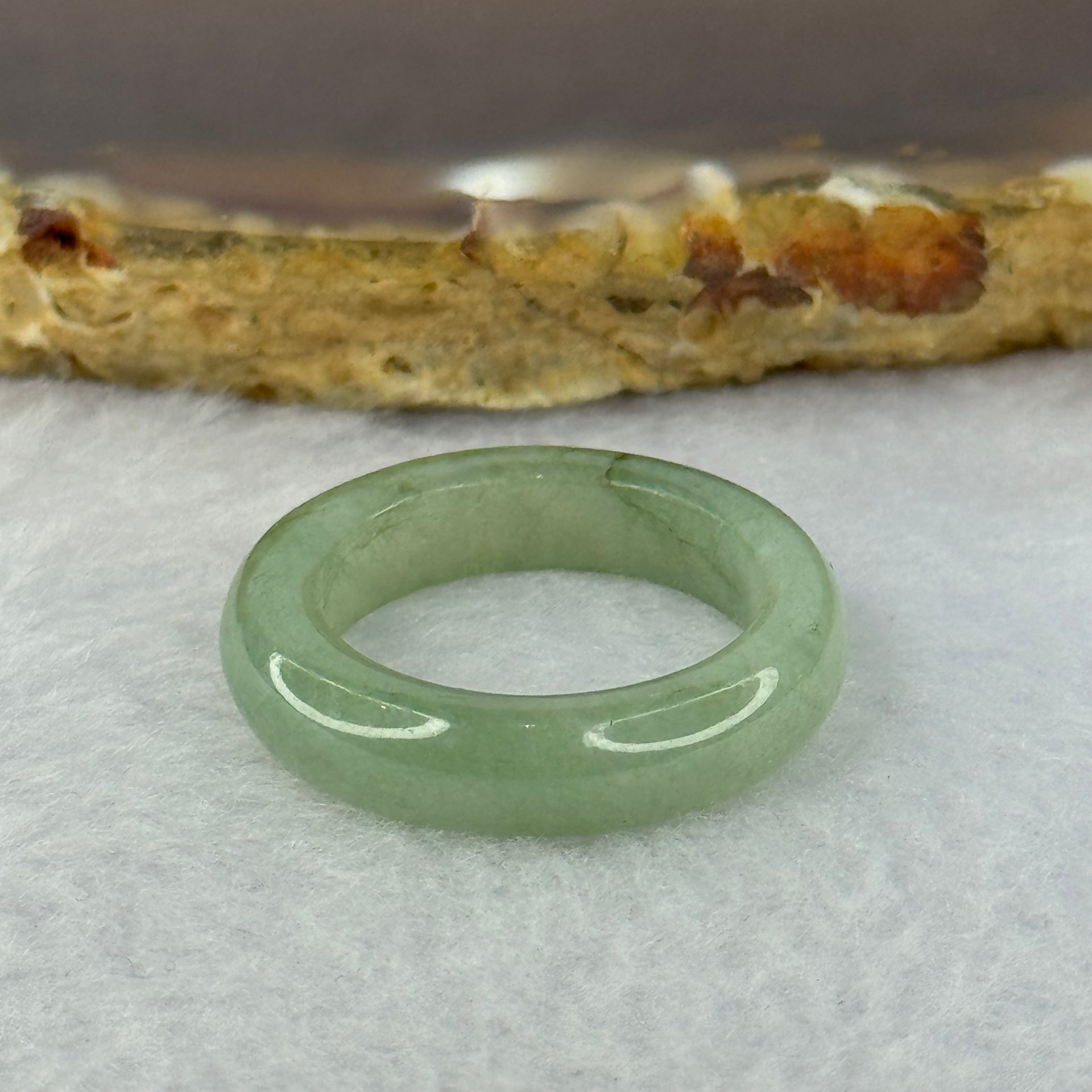 Type A Green Jadeite Ring 3.49g 5.5 by 3.8mm US7.25 HK15.5 (Internal Line) - Huangs Jadeite and Jewelry Pte Ltd
