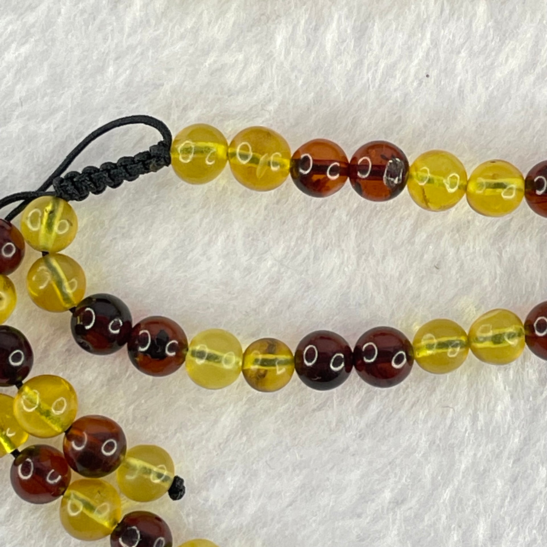 Natural Mixed Color (Red and Yellow) Amber Beads Necklaces 9.34g 5.3mm 110 + 12 Beads (Slight Rough on few Beads) - Huangs Jadeite and Jewelry Pte Ltd
