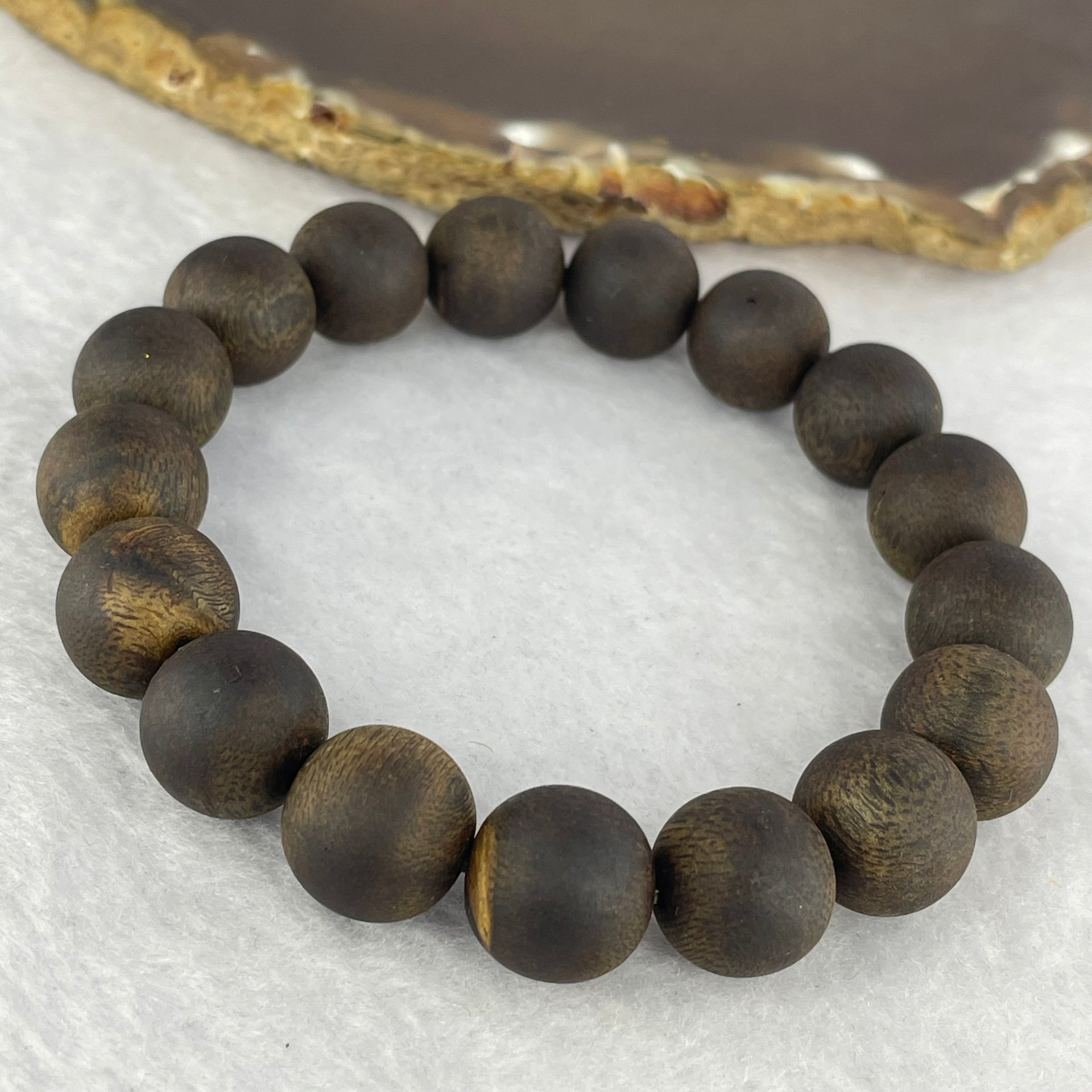 Rare Very Very High End Very Old Wild Vietnam Qi Nan Sinking Type Agarwood Beads Bracelet 罕见非常高端非常古老野生越南奇南沉沉型沉香珠手链 19.19g 19cm 12.8mm 17 Beads - Huangs Jadeite and Jewelry Pte Ltd