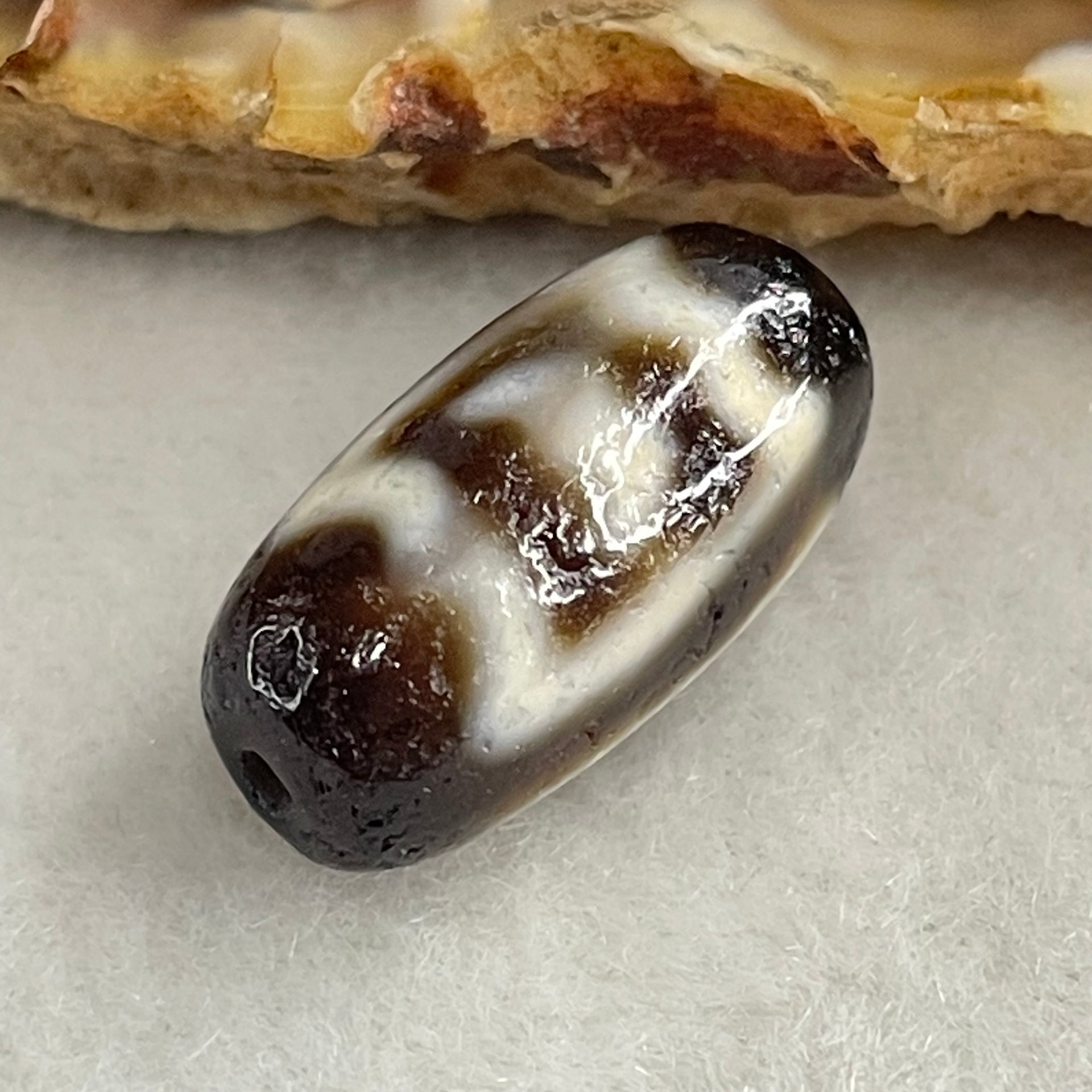 Natural Powerful Tibetan Old Oily Agate Garuda Dzi Bead Heavenly Master (Tian Zhu) 2.86g 19.7 by 10.0mm - Huangs Jadeite and Jewelry Pte Ltd