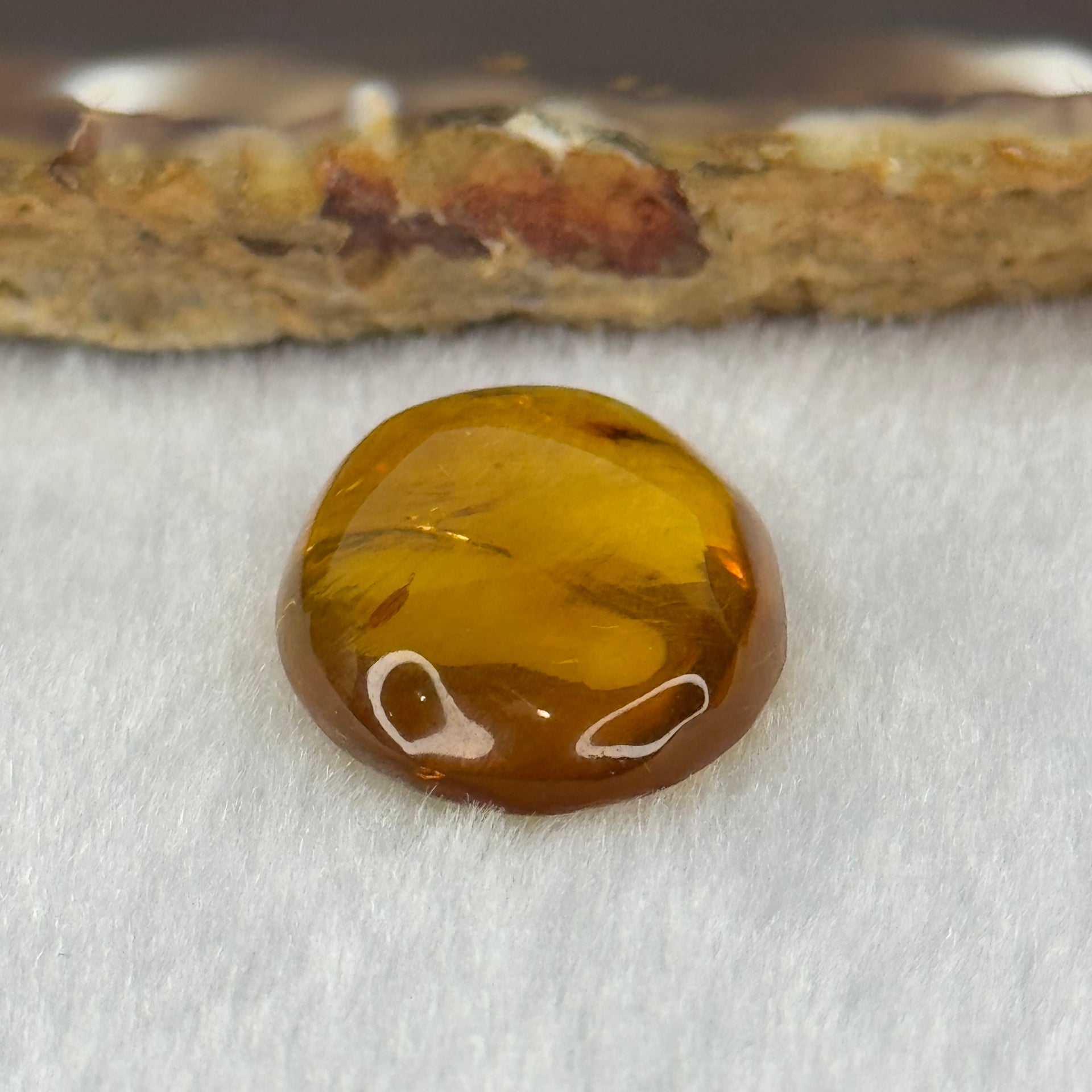 Natural Amber for Setting 1.63g 24.8 by 16.8 by 6.8mm - Huangs Jadeite and Jewelry Pte Ltd