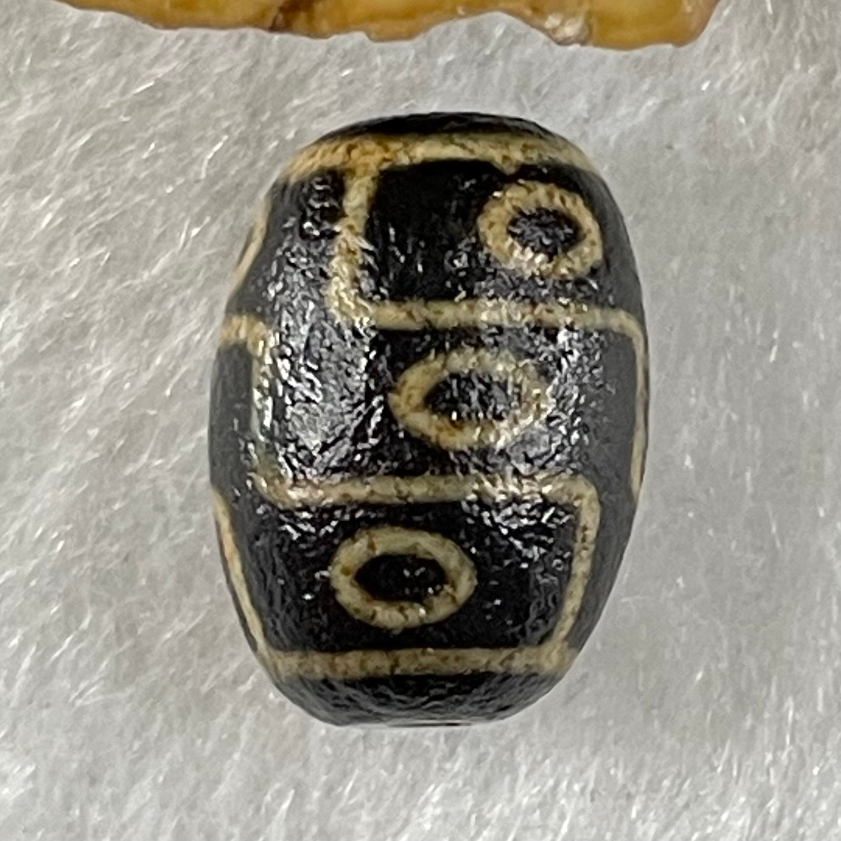 Natural Powerful Tibetan Old Oily Agate 9 Eyes Dzi Bead Heavenly Master (Tian Zhu) 九眼天诛 1.96g 13.6 by 10.0mm - Huangs Jadeite and Jewelry Pte Ltd