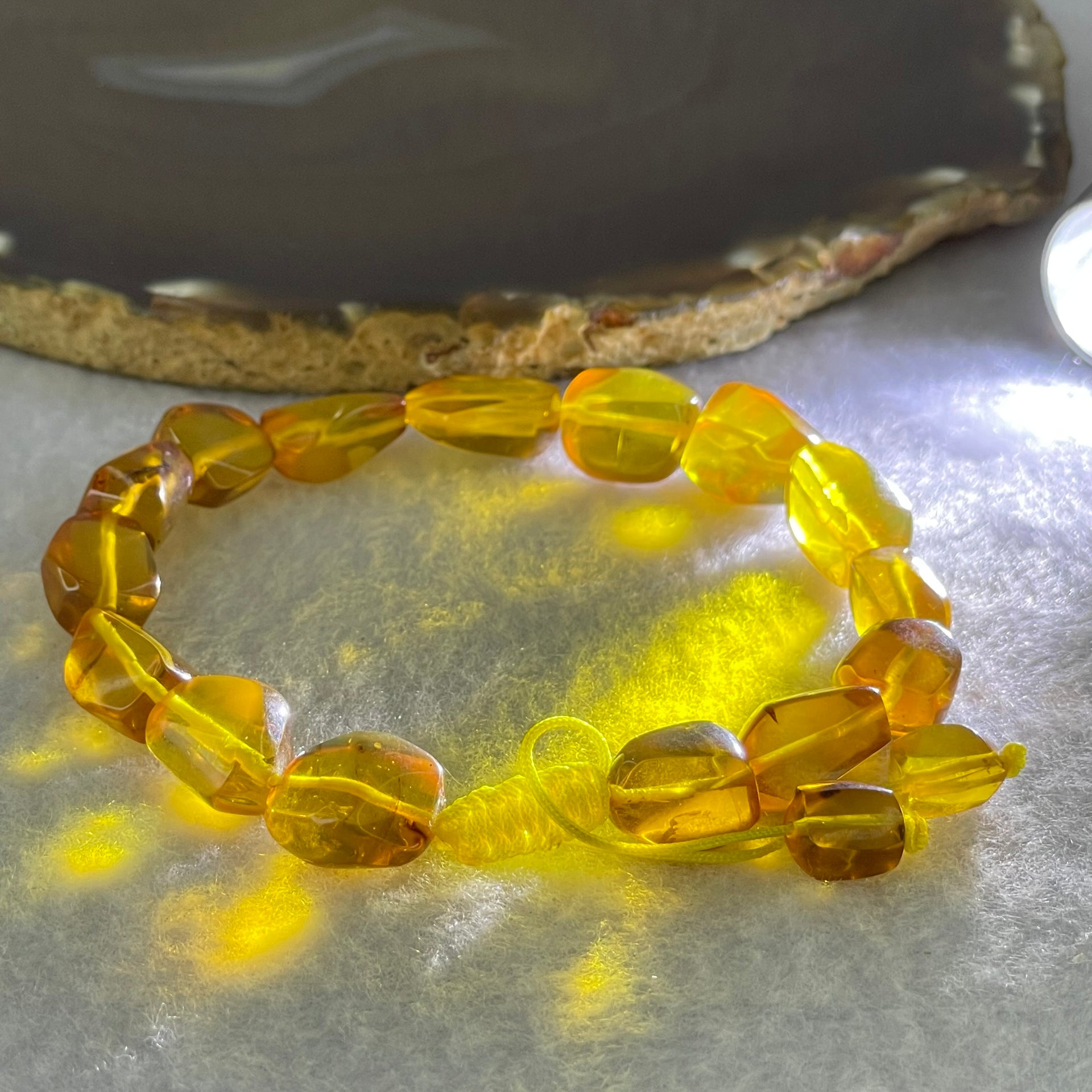 Natural Yellow Amber Beads String Bracelet 11.10g 18cm 14.0 by 11.8 by 8.1mm 15 Beads - Huangs Jadeite and Jewelry Pte Ltd