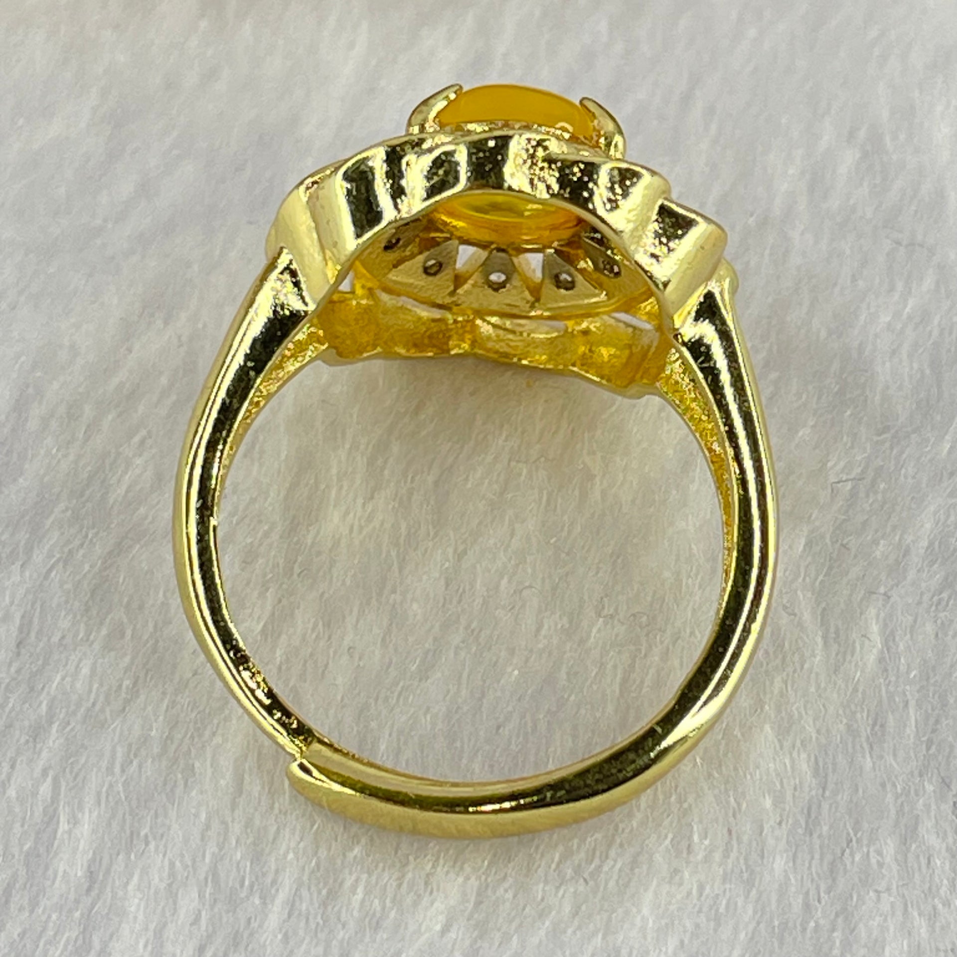Natural Golden Yellow Butterscotch Amber With Crystals in S925 Sliver Gold Color Ring (Adjustable Size) 3.63g 8.7 by 7.4 by 4.0mm - Huangs Jadeite and Jewelry Pte Ltd
