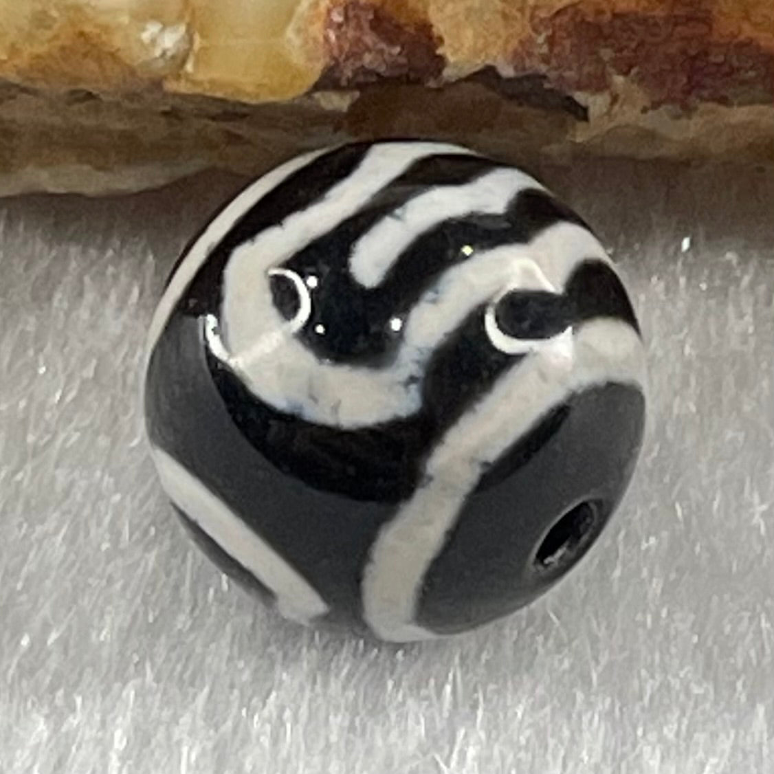 Natural Powerful Tibetan Old Oily Agate Garuda Dzi Bead Heavenly Master (Tian Zhu) 1.43g 10.0 by 10.4mm - Huangs Jadeite and Jewelry Pte Ltd