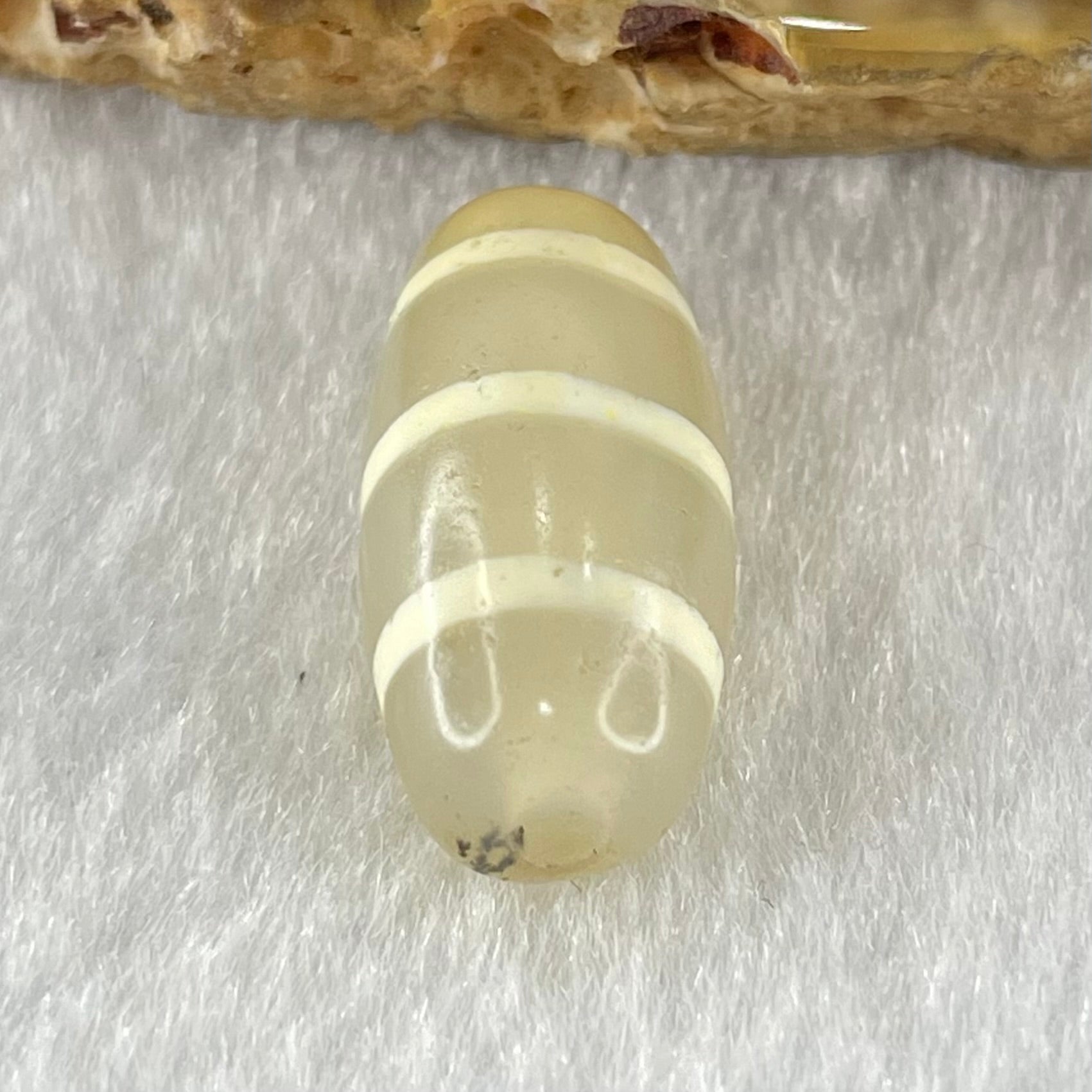Natural Powerful Tibetan Old Oily Agate 3-Lines Dzi Bead Heavenly Master (Tian Zhu) 三行天诛 2.56g 19.9 by 9.6mm - Huangs Jadeite and Jewelry Pte Ltd