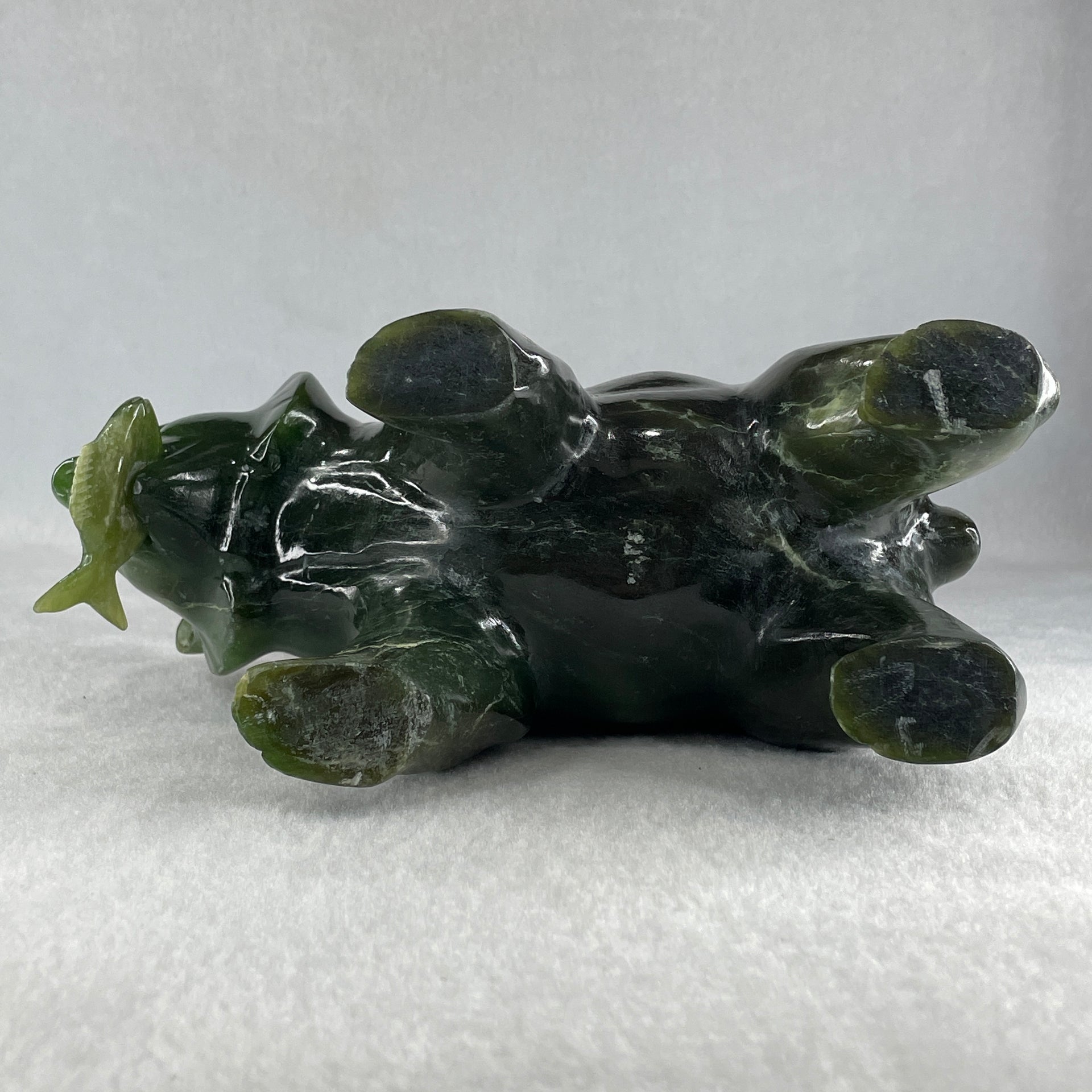 Natural Dark Green Serpentine Bear eating Fish Display 1,800.0g 180.5 by 82.0 by 107.0mm - Huangs Jadeite and Jewelry Pte Ltd