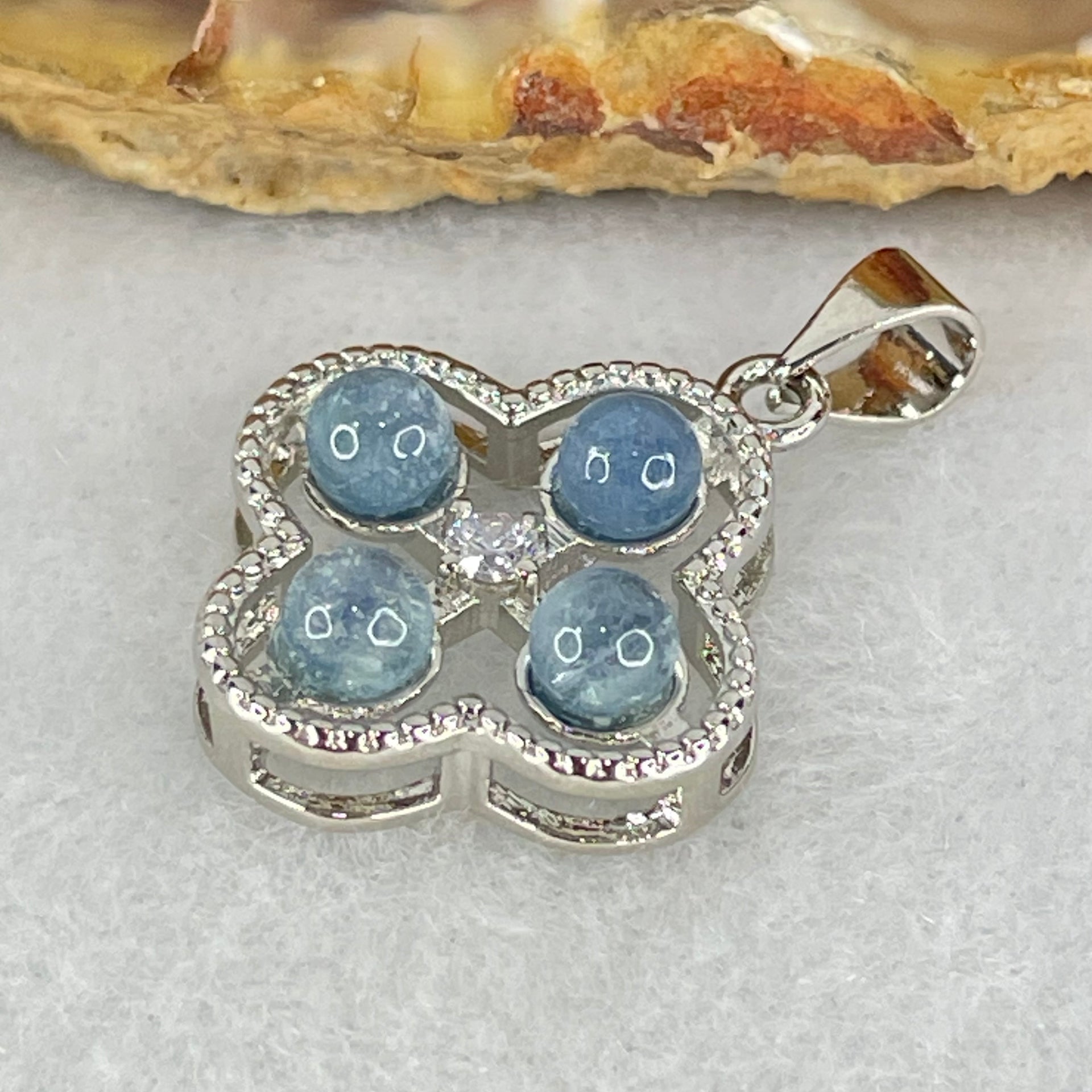 Above Average Grade Rare Natural Blue Dumortierite Rutilated Quartz in S925 Four Leaf Clover Pendant 2.18g 4.0mm 4pcs - Huangs Jadeite and Jewelry Pte Ltd