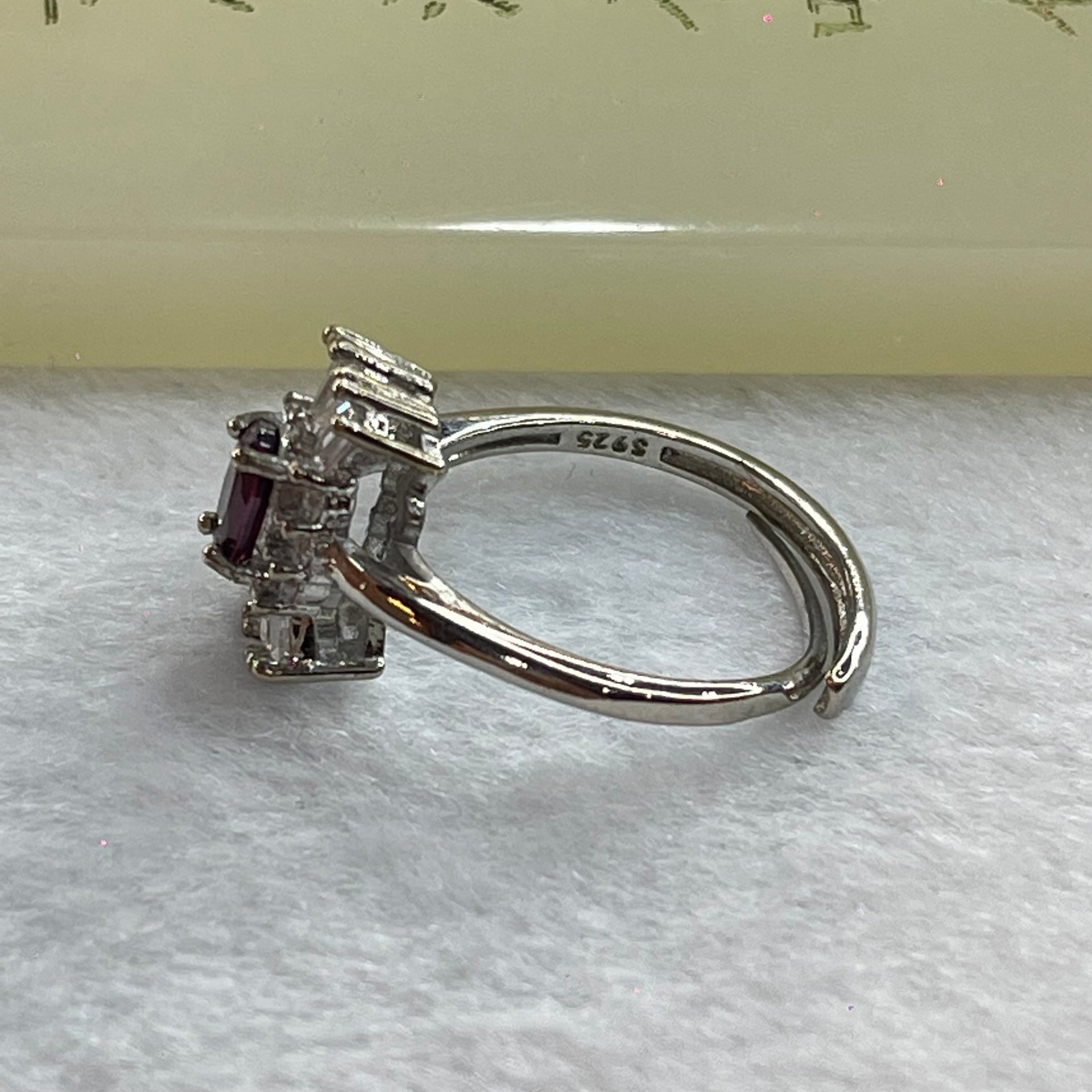 Natural Ruby in S925 Sliver Ring (Adjustable Size) 2.53g 5.8 by 4.4 by 2.8mm - Huangs Jadeite and Jewelry Pte Ltd