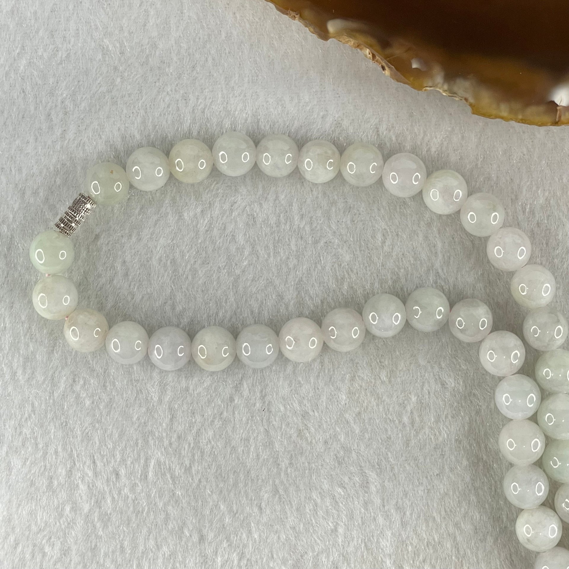 Type A Full Faint Lavender Jadeite Beads Necklace 65.30g 54cm 8.2mm 70 Beads - Huangs Jadeite and Jewelry Pte Ltd