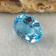 Natural Sky Blue Topaz Oval Shape 8.16ct 13.8  by 9.9 by 6.9mm - Huangs Jadeite and Jewelry Pte Ltd