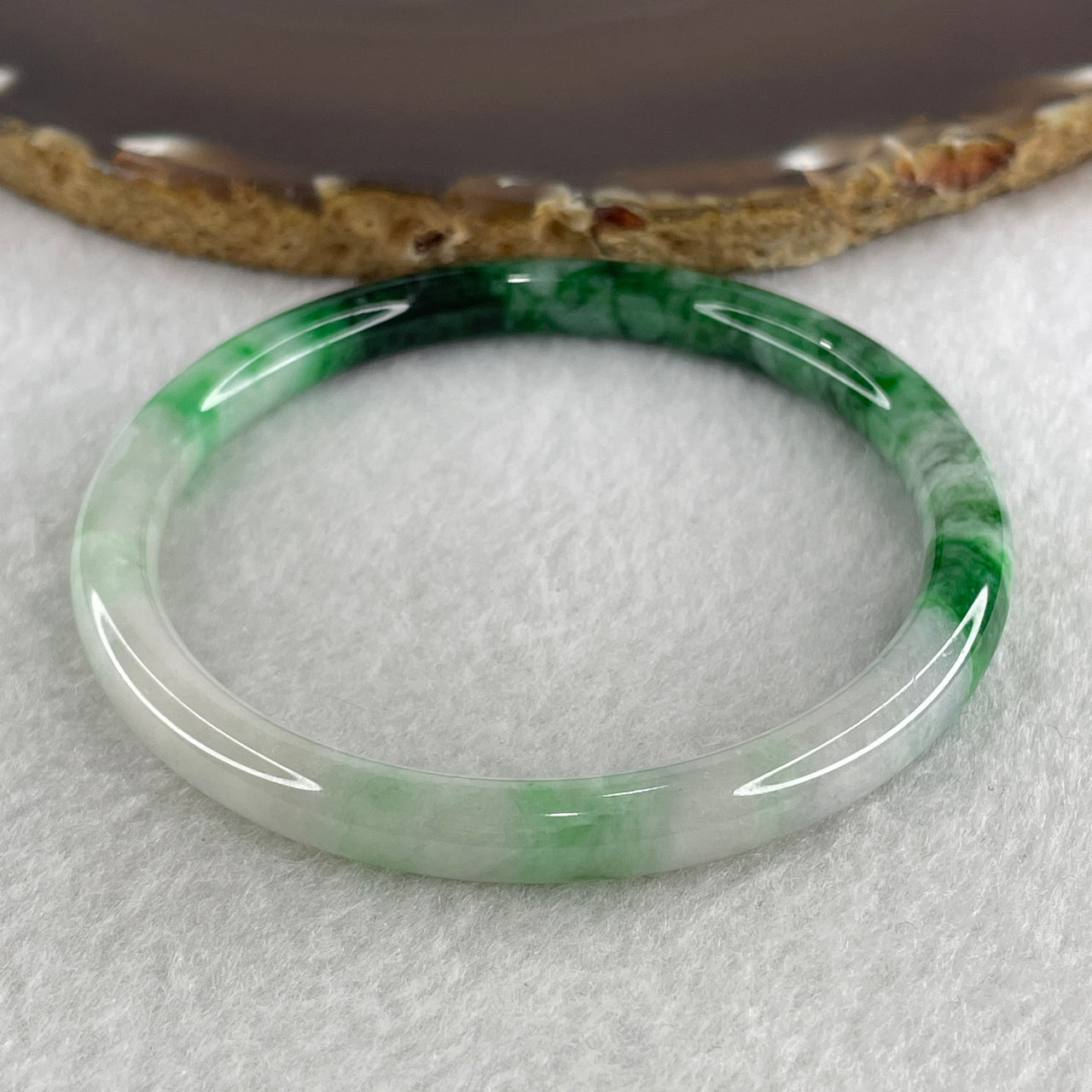 Certified Natural Type A Fanit Green with Old Mine Green and Apple Green Patches Jadeite Bangle 23.40g Internal Diameter 58.5mm 7.0 by 7.0mm (Slight Internal Line)