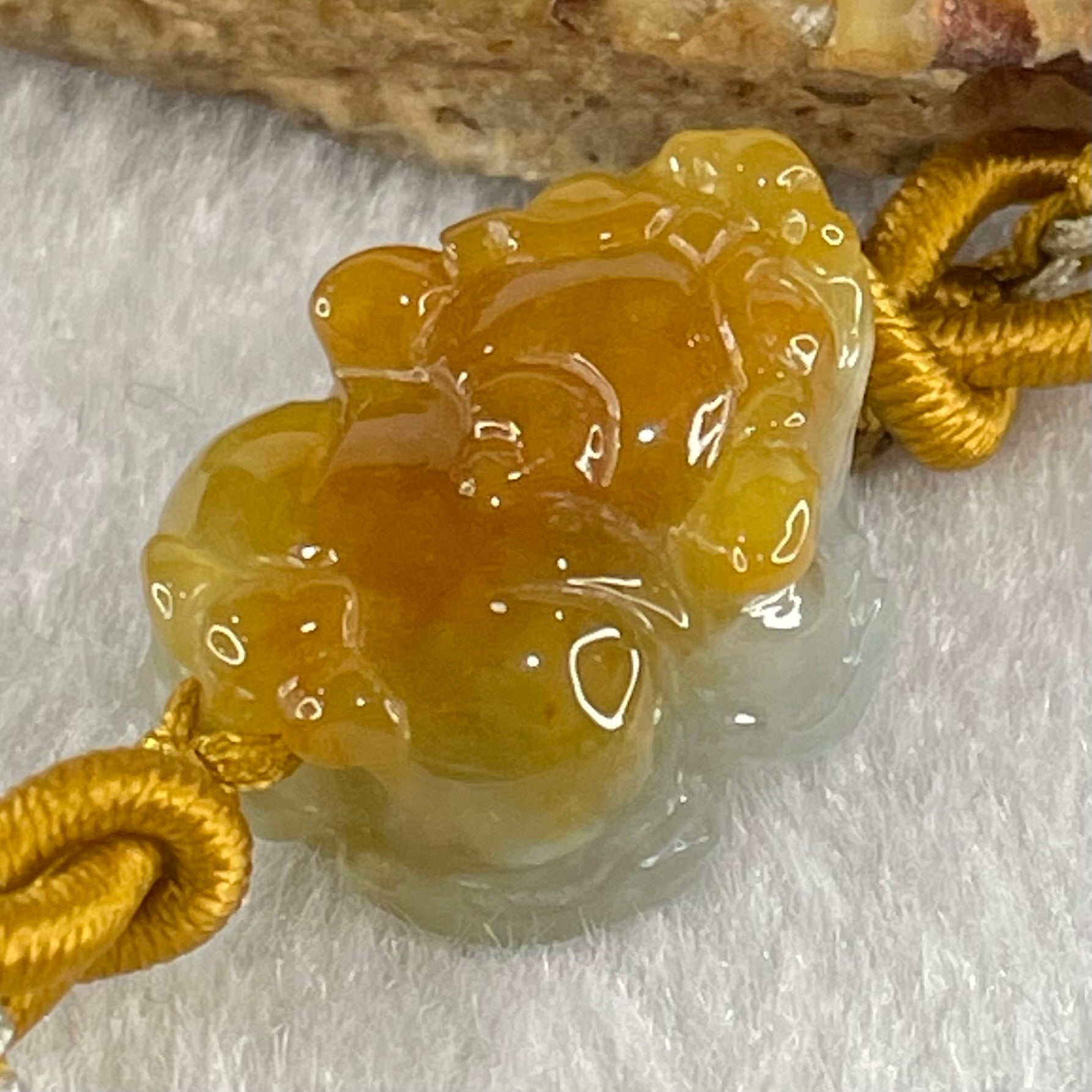 Type A Yellow with Faint Green Lavender Jadeite Male Pixiu String Bracelet 5.58g 13.5cm 20.6 by 15.7 by 10.8mm - Huangs Jadeite and Jewelry Pte Ltd