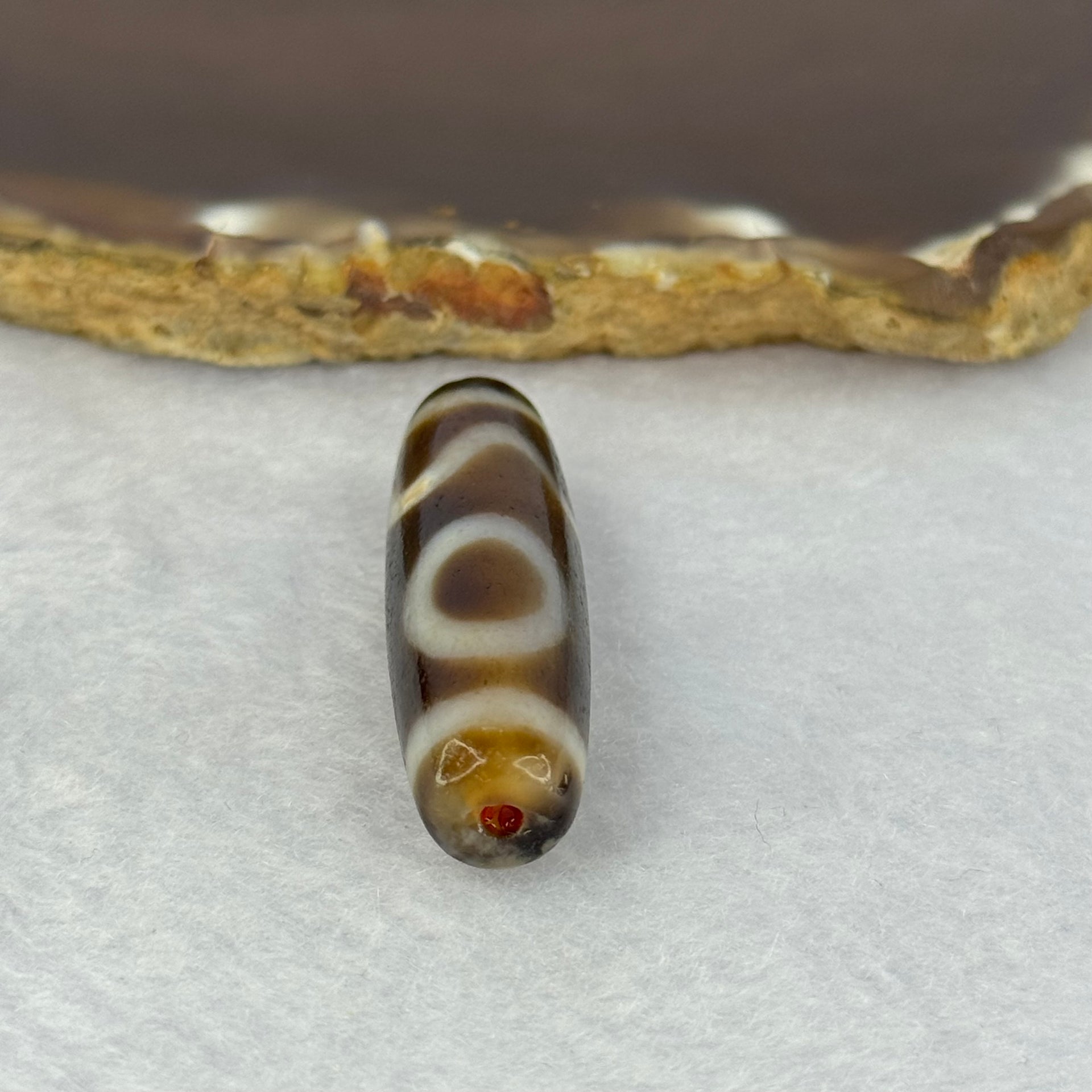 Natural Powerful Tibetan Old Oily Agate Sky Door Serenity 1 Eye Dzi Bead Heavenly Master (Tian Zhu) 一眼天诛 8.05g 38.5 by 11.5mm - Huangs Jadeite and Jewelry Pte Ltd