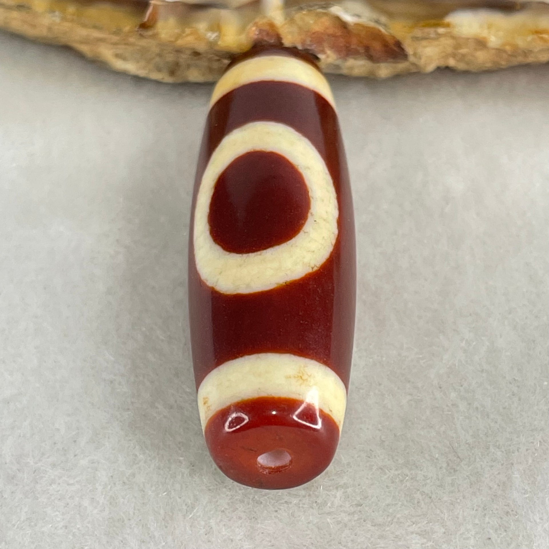 Natural Powerful Tibetan Old Oily Red White Agate One Eye Wood Element Dzi Bead Heavenly Master (Tian Zhu) 一眼木元素天珠 9.77g 37.6 by 13.0mm - Huangs Jadeite and Jewelry Pte Ltd
