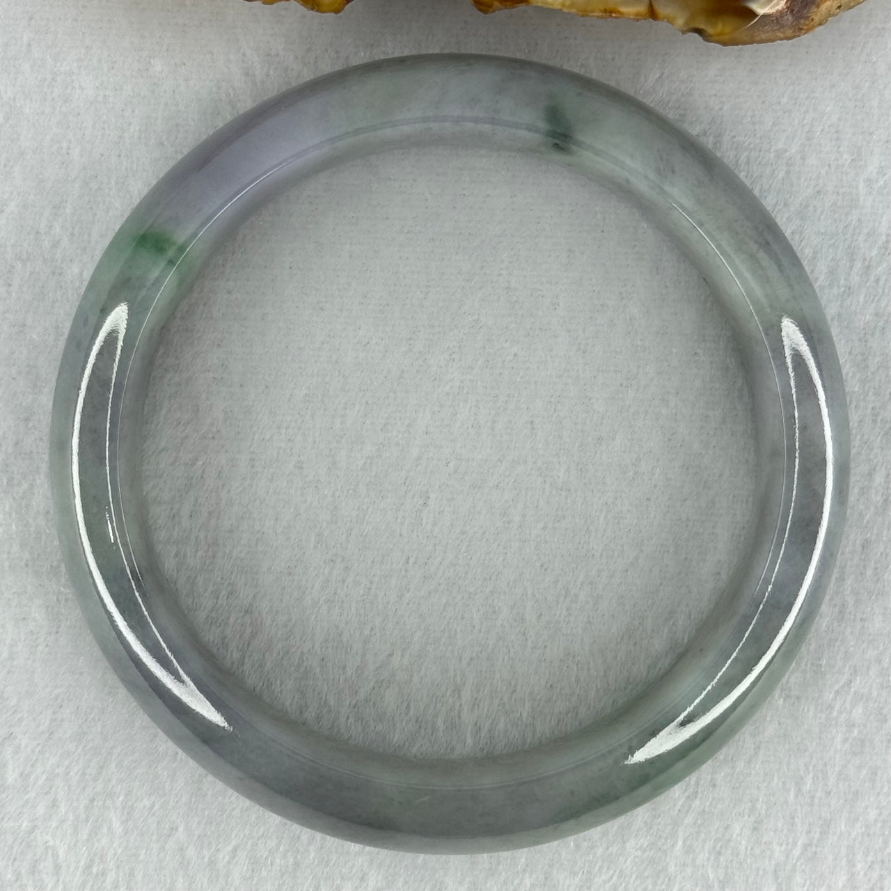 Type A Grey Wuji with Lavender and Green Jadeite Bangle Internal Diameter 56.2mm 61.48g 15.4 by 8.5mm (Slight Internal Lines) - Huangs Jadeite and Jewelry Pte Ltd