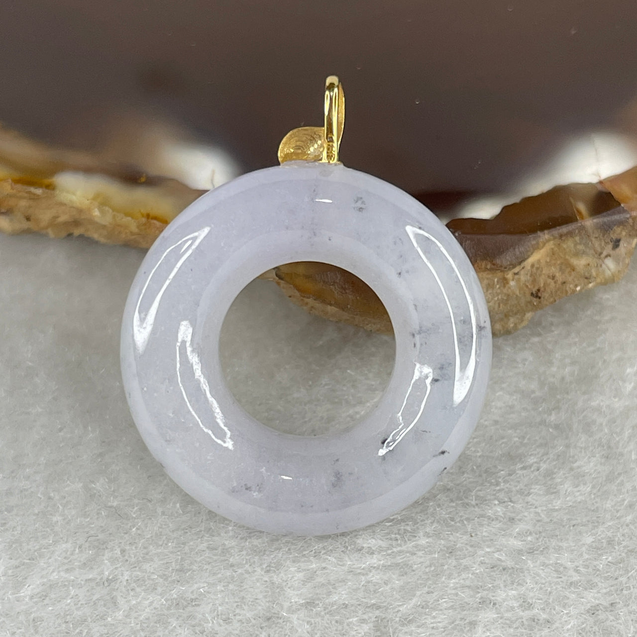 Natural Type A Multicolor Jadeite Ping An Kou Pendant | Solid 18K 750 Yellow Gold Clasp Faint Lavender White & Wuji Grey Safe Journey Donut (4.91g 22.5x5.9mm)