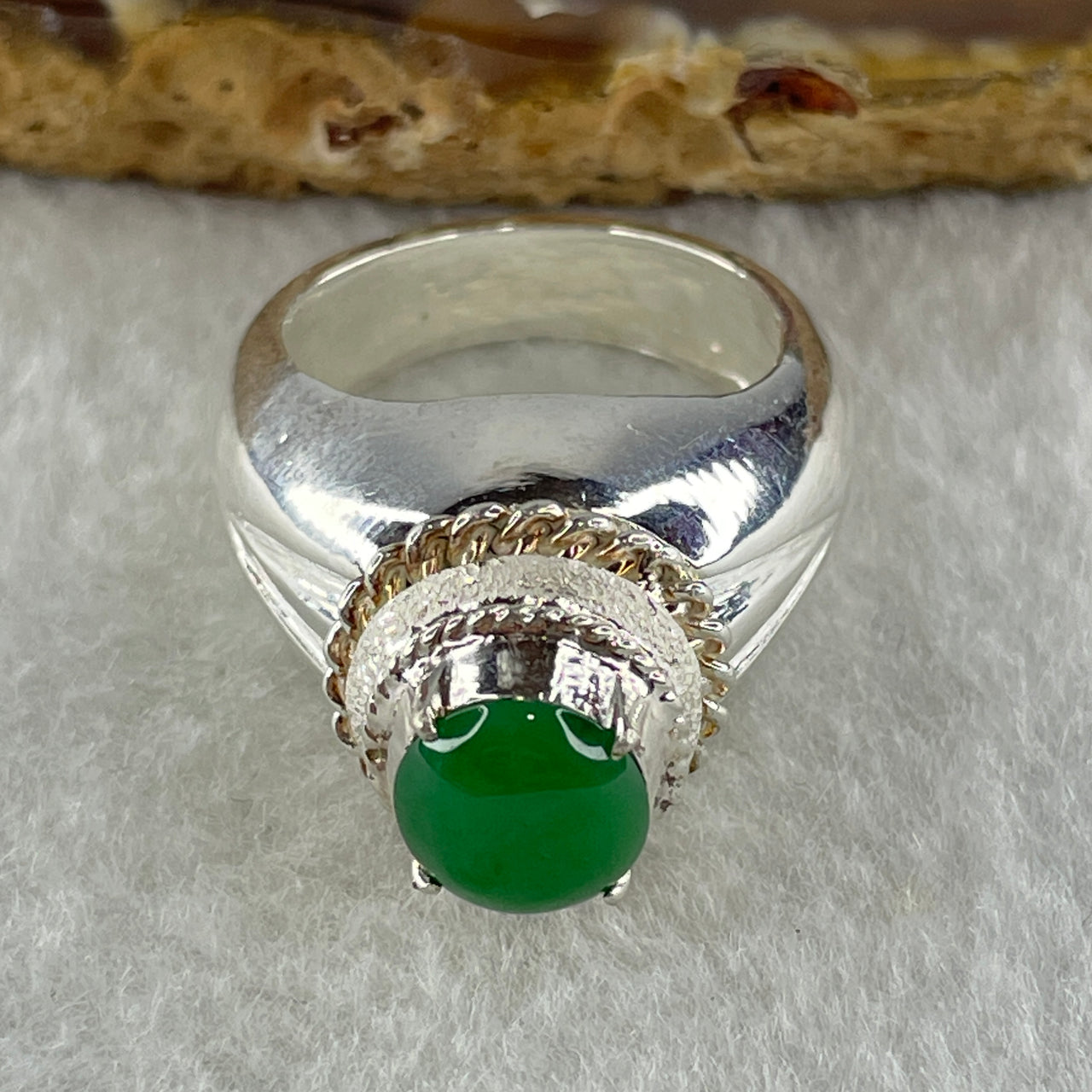 Type A Natural Old Mine Green Jadeite Cabochon 6.8 by 8.5 by 3.0mm Stone for Setting 14.03g (On Silver Ring Mold) US 7.5 HK 16.5 - Huangs Jadeite and Jewelry Pte Ltd