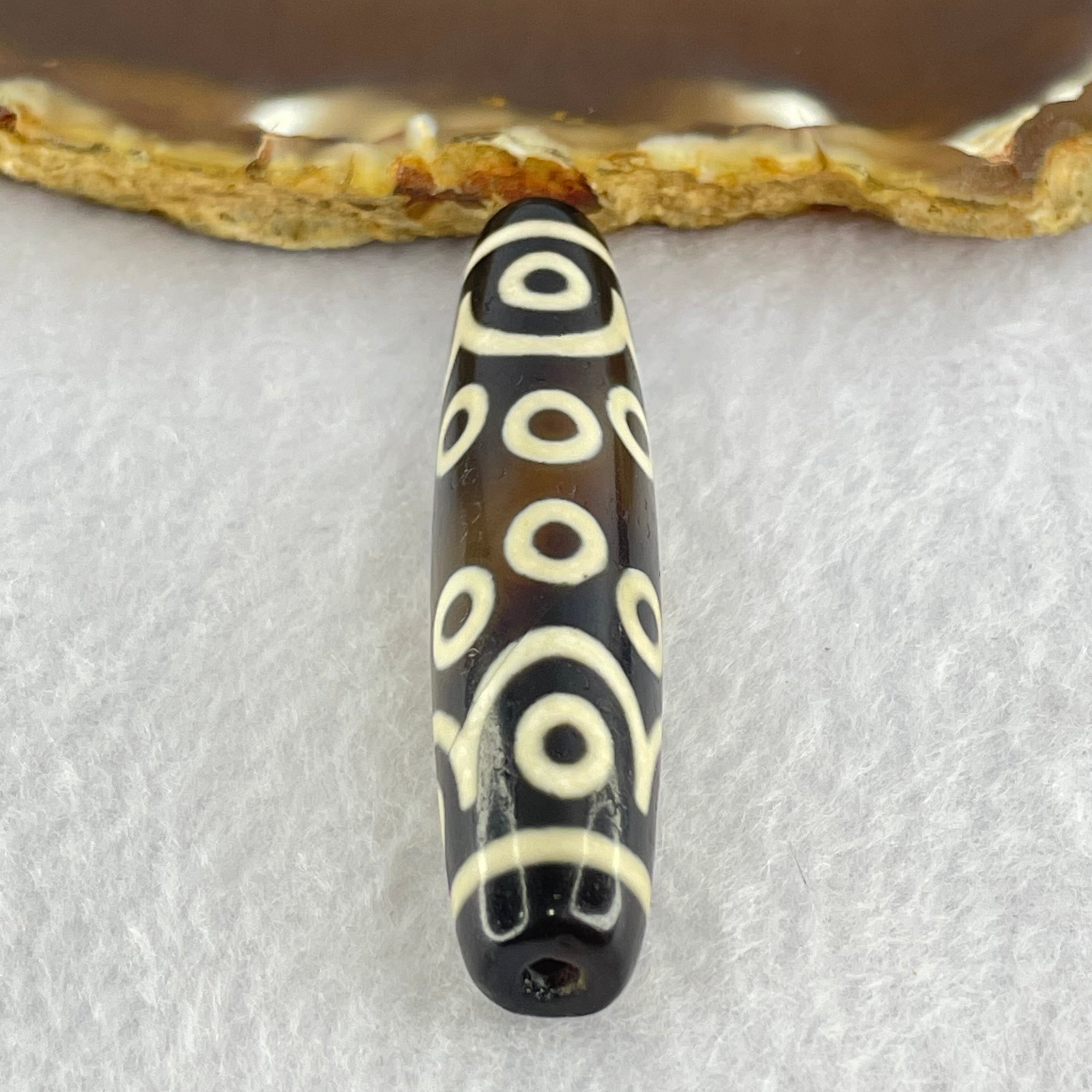 599天珠　六字真言十八眼天珠　貴重　珍品　dzibeads！ 599天珠 六字真言十八眼天珠 貴重 珍品 dzibeads！ 2025年