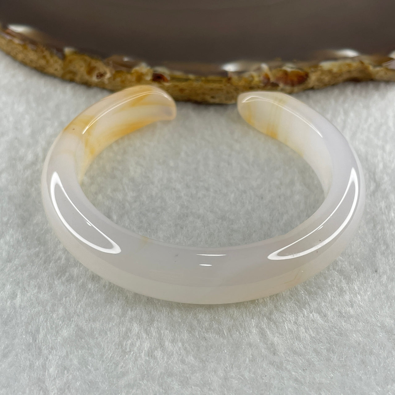 Natural White with Orange Piao Hua Agate Fox Bange Internal Dimeter 32.97g 11.6mm 54.5cm - Huangs Jadeite and Jewelry Pte Ltd