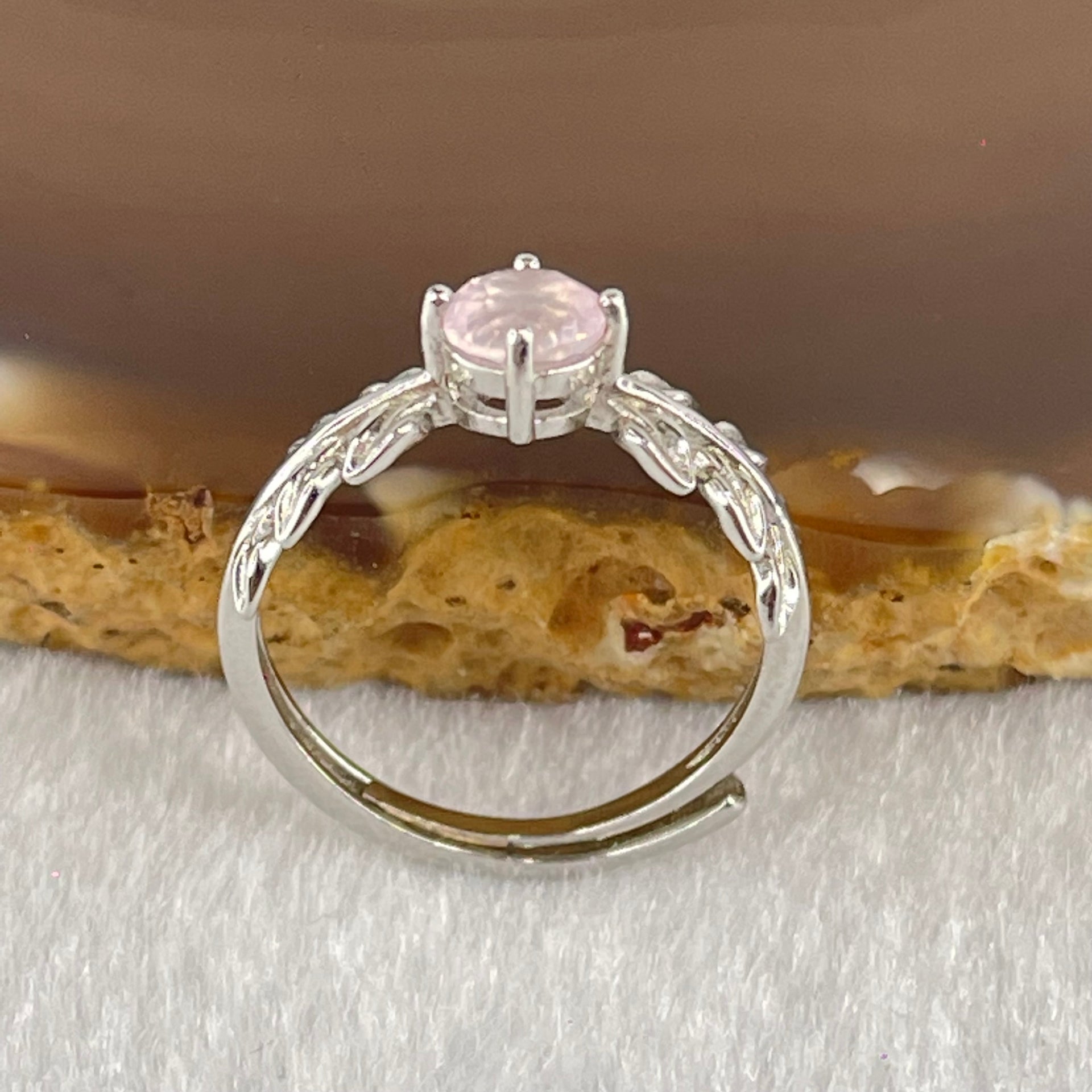 Natural Pink Morganite with Crystals In S925 Sliver Ring (Adjustable Size) 1.85g 4.8 by 3.5mm - Huangs Jadeite and Jewelry Pte Ltd