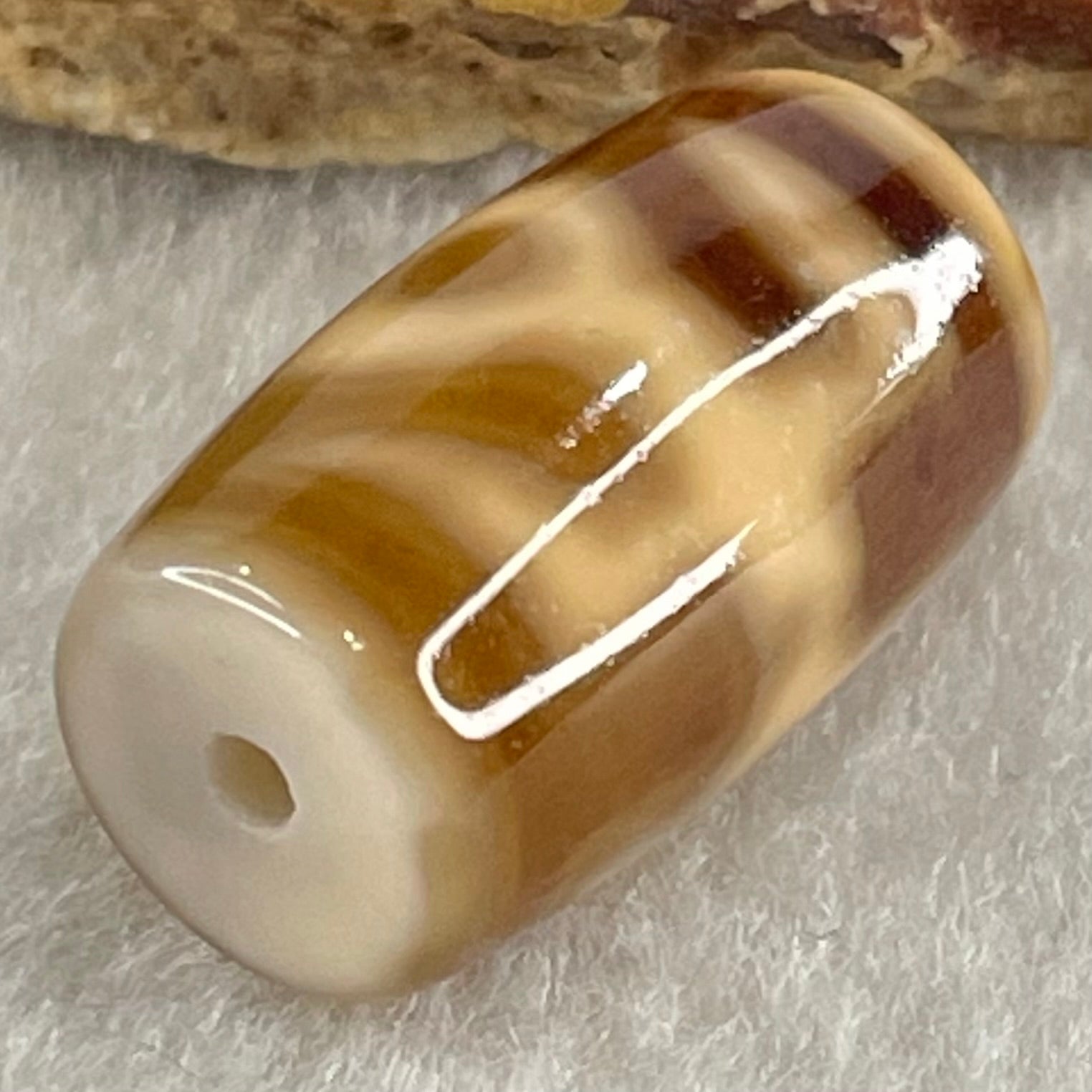 Natural Powerful Tibetan Old Oily Agate Patina Guiren Tairen Human Dzi Bead Totem Amulet Heavenly Master (Tian Zhu) 贵人天诛 4.82g 19.9 by 11.8mm - Huangs Jadeite and Jewelry Pte Ltd