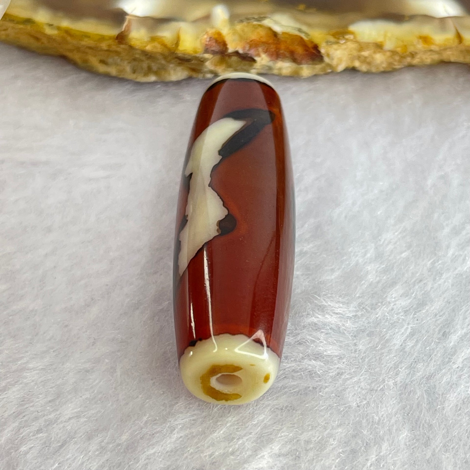 Natural Powerful Tibetan Old Oily Agate 5 Eyes Lightning Dzi Bead Heavenly Master (Tian Zhu) 五眼闪电天珠 8.68g 37.7 by 11.7mm - Huangs Jadeite and Jewelry Pte Ltd