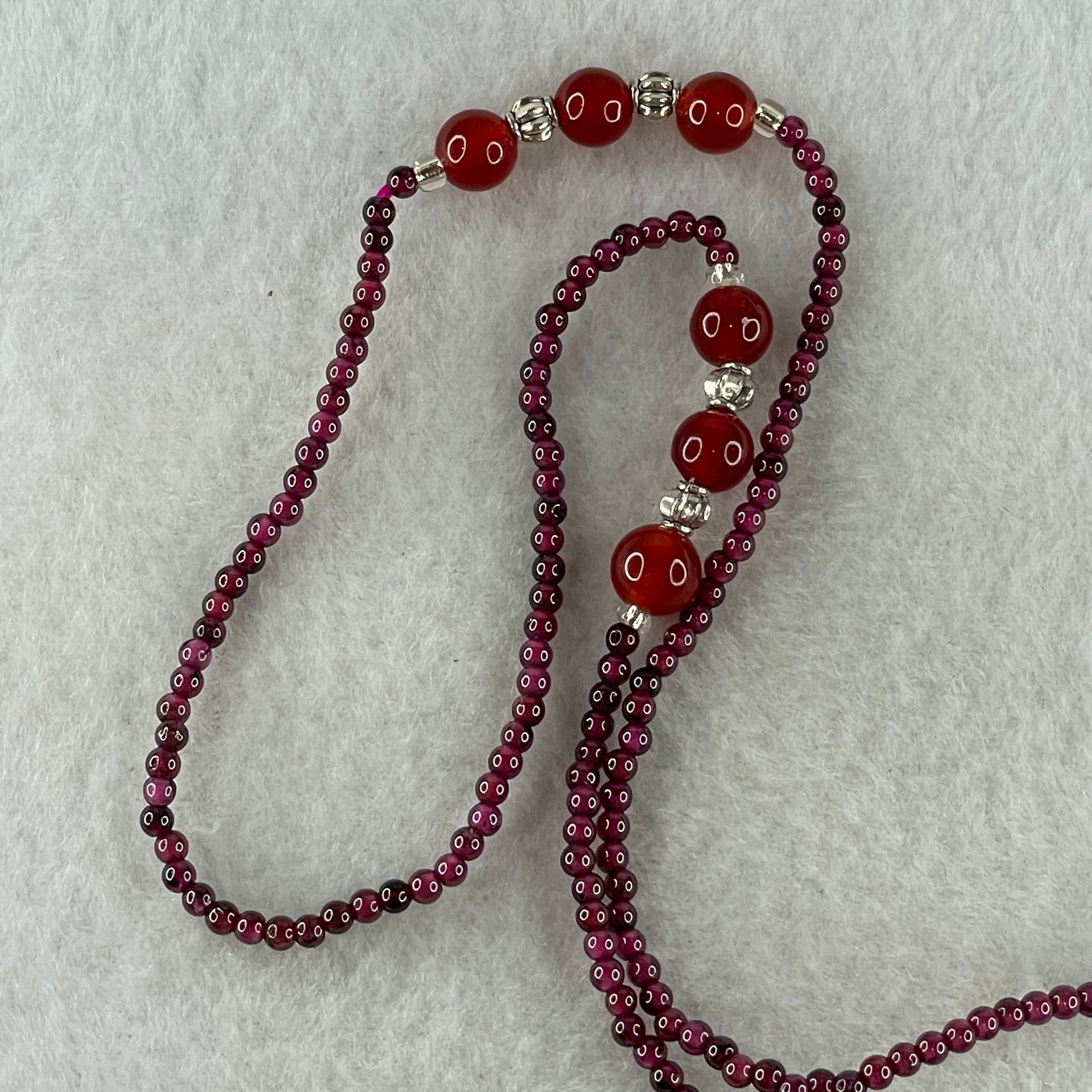 Natural Red Garnet Beads Necklace 11.30g 48cm 6.7mm 8Beads - 2.5mm 94Beads - Huangs Jadeite and Jewelry Pte Ltd